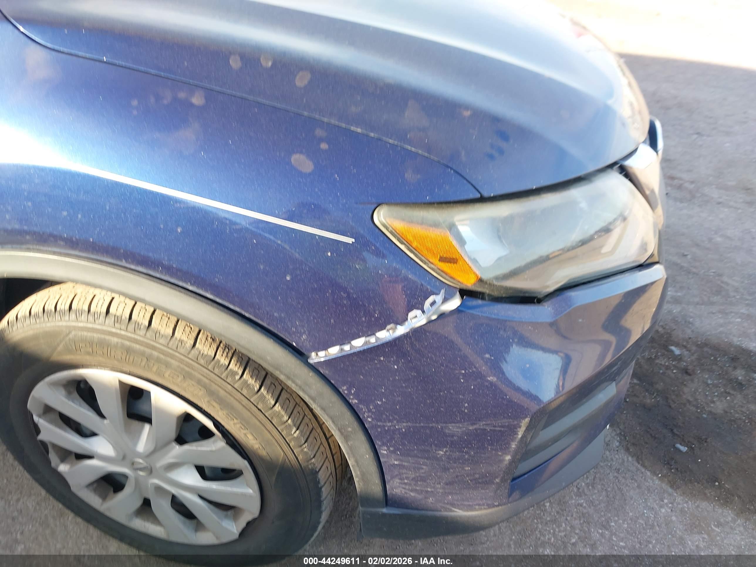 NISSAN ROGUE image 6