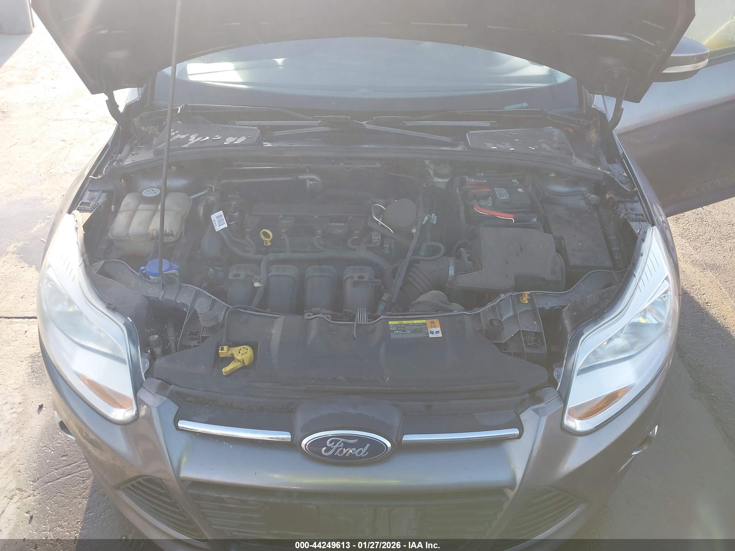 FORD FOCUS image 10