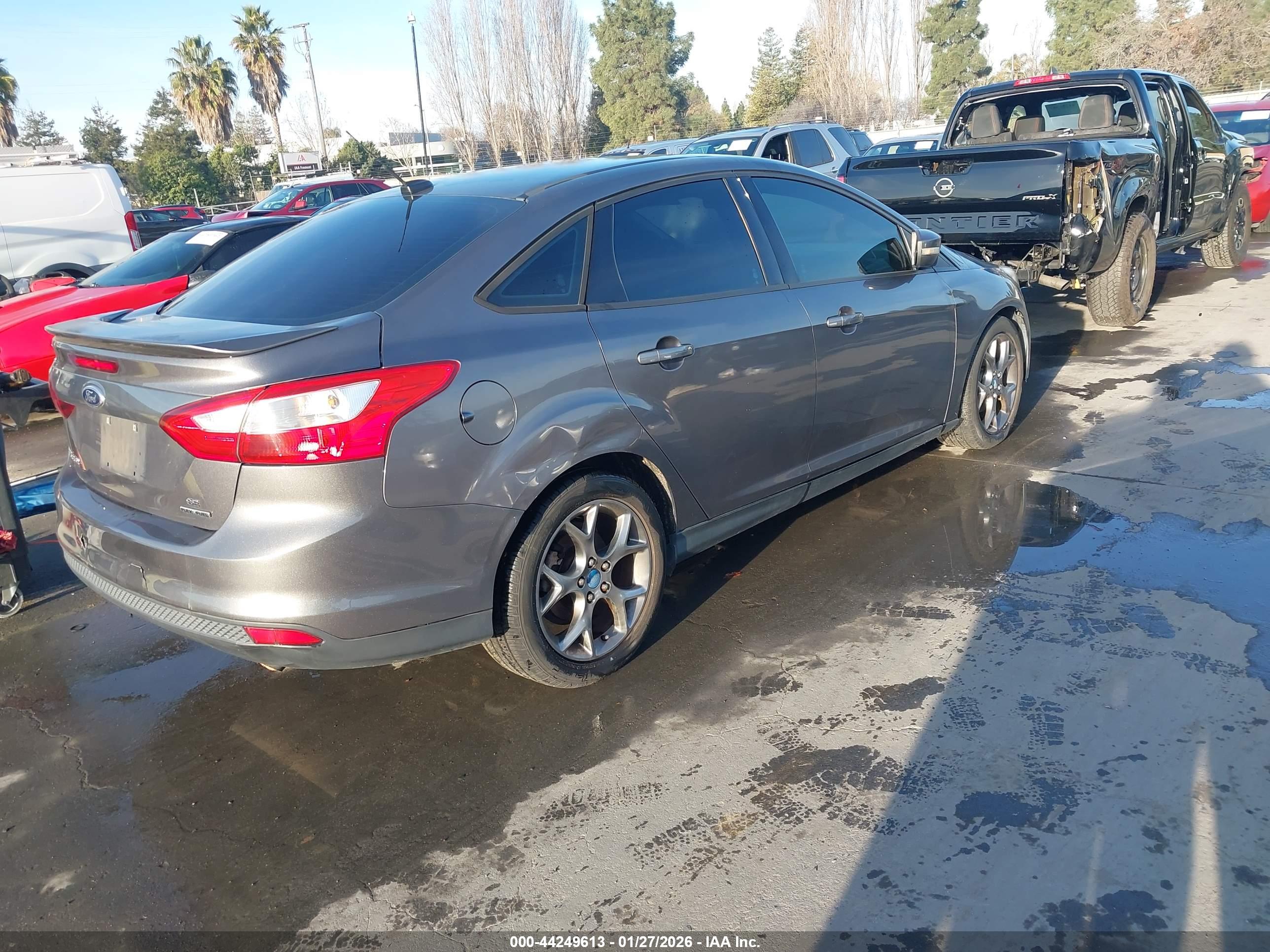 FORD FOCUS image 4