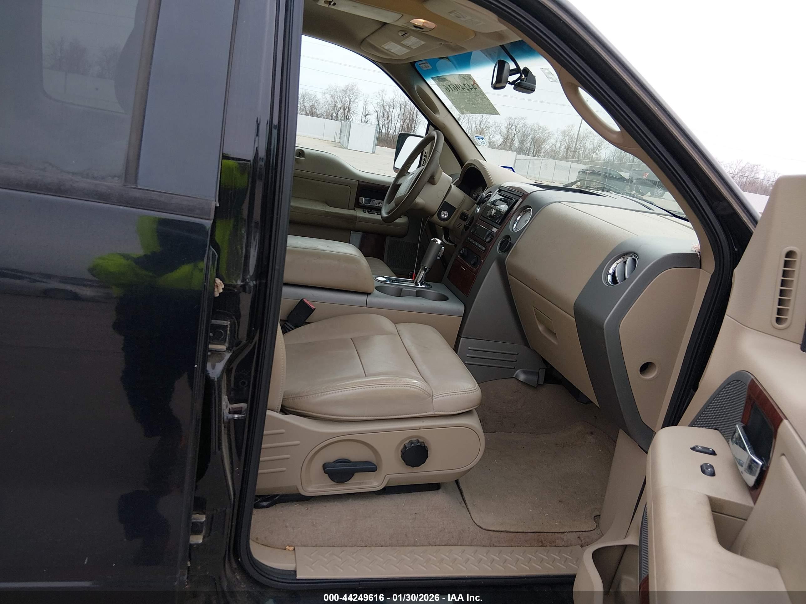 FORD F-150 image 5