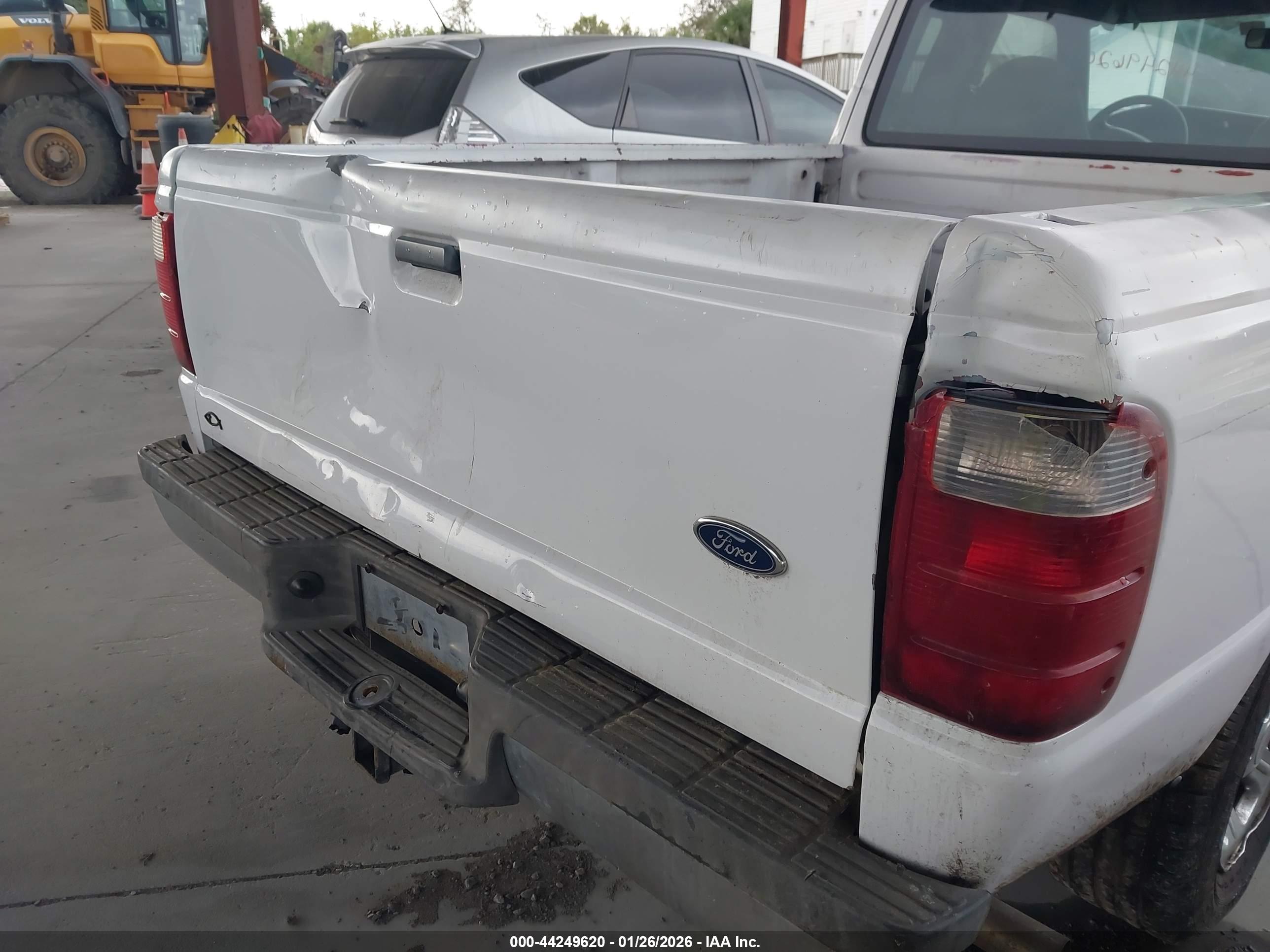 FORD RANGER image 6