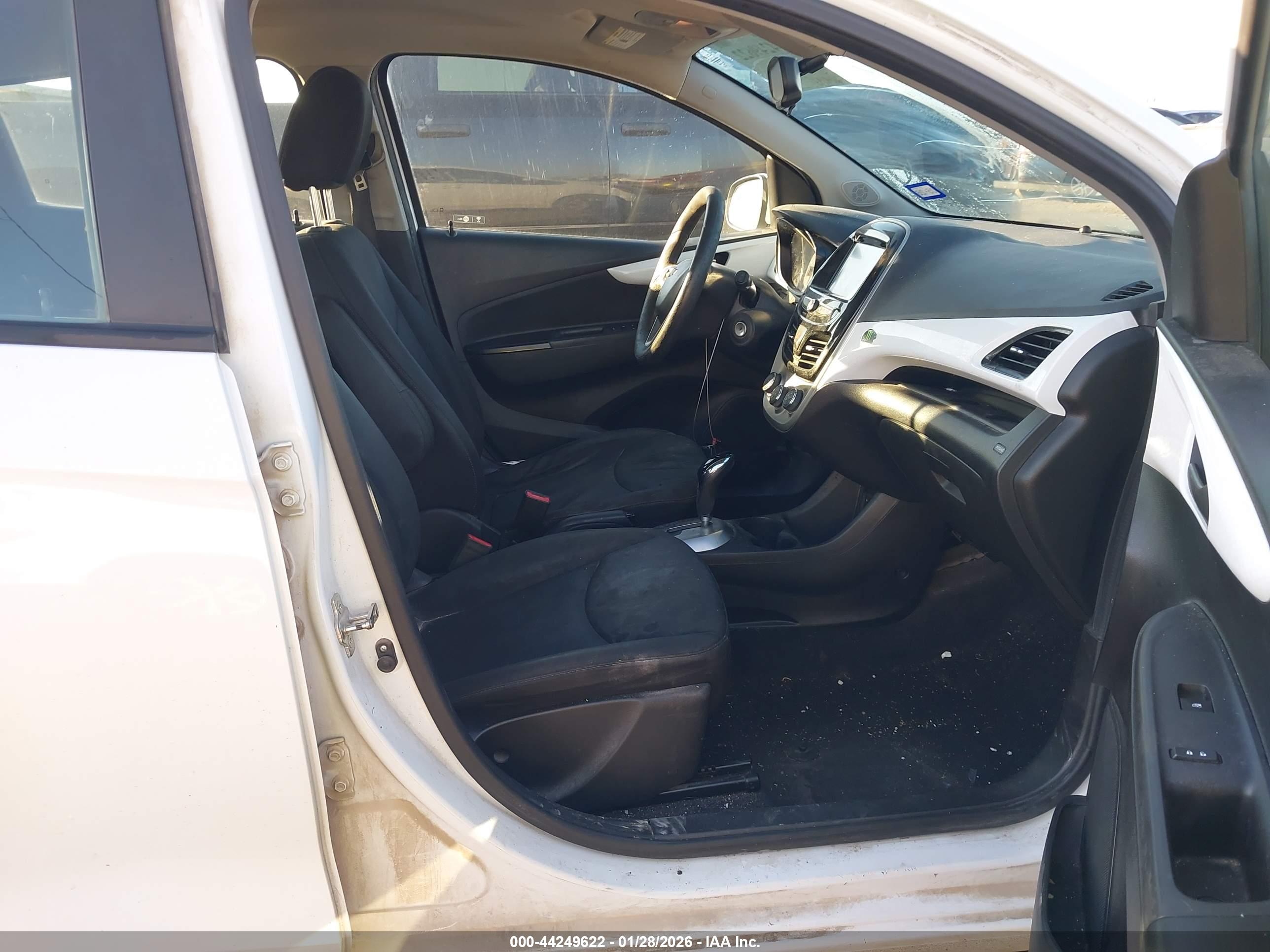 CHEVROLET SPARK image 5