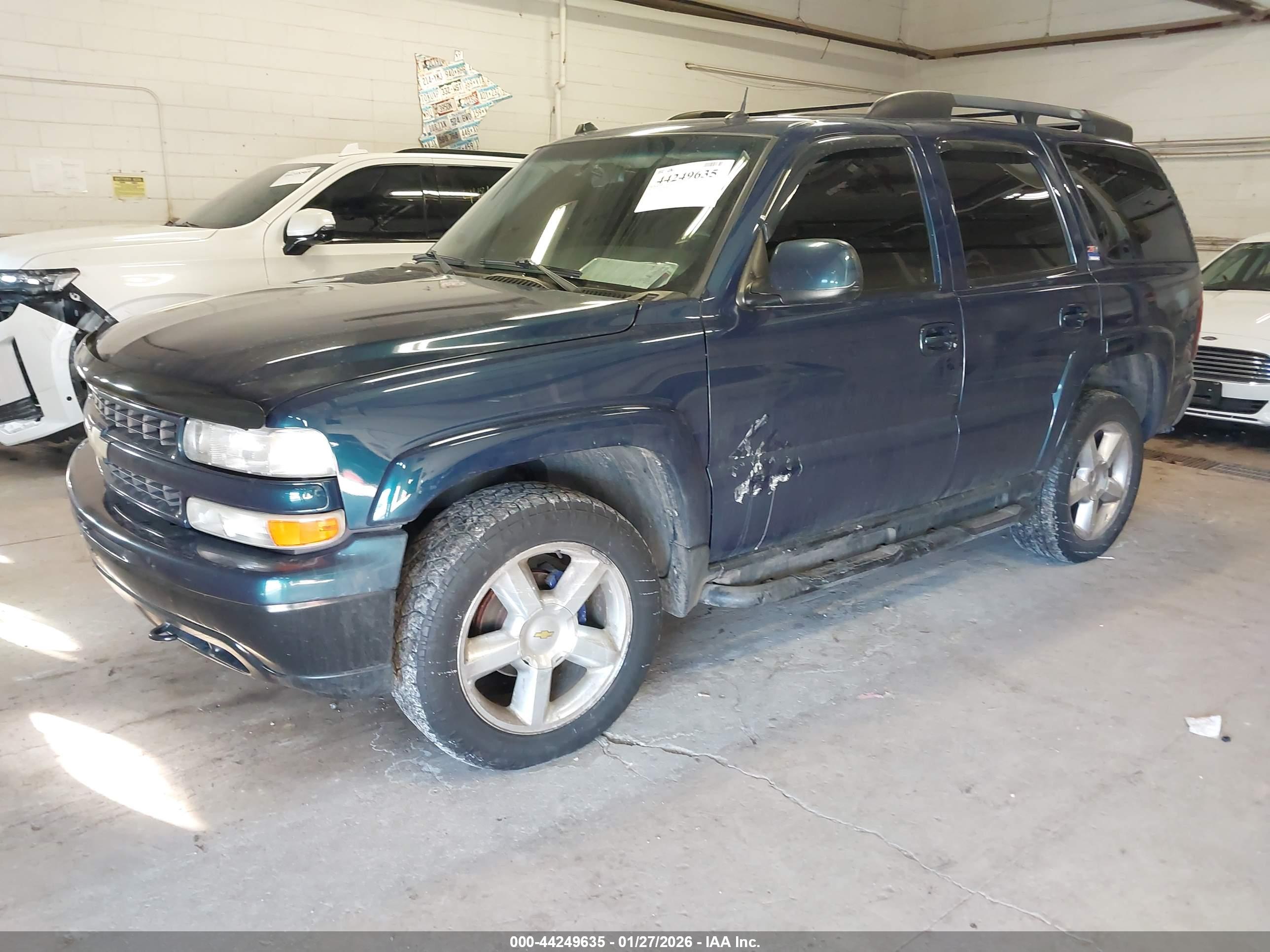 CHEVROLET TAHOE image 2