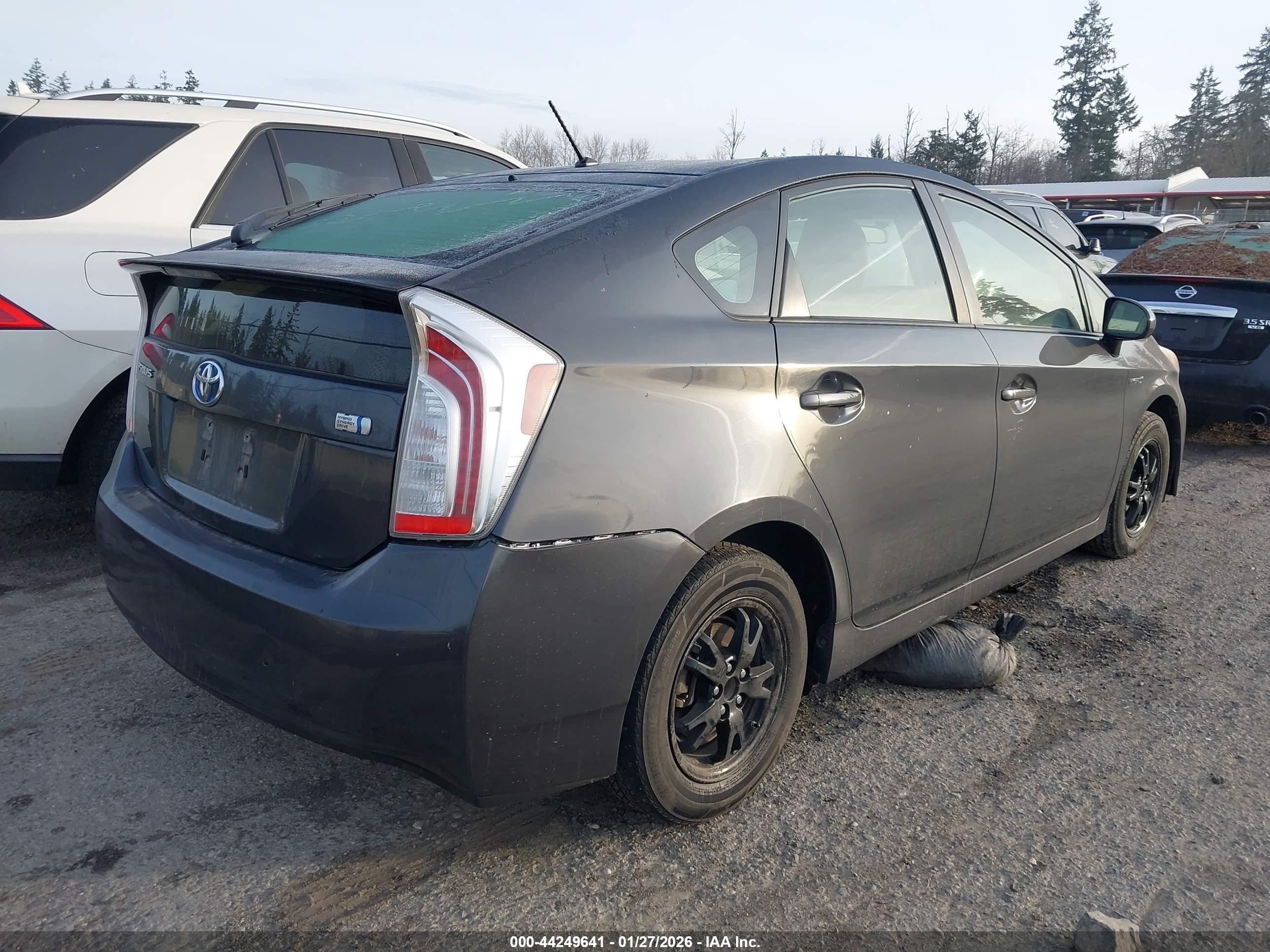 TOYOTA PRIUS image 4