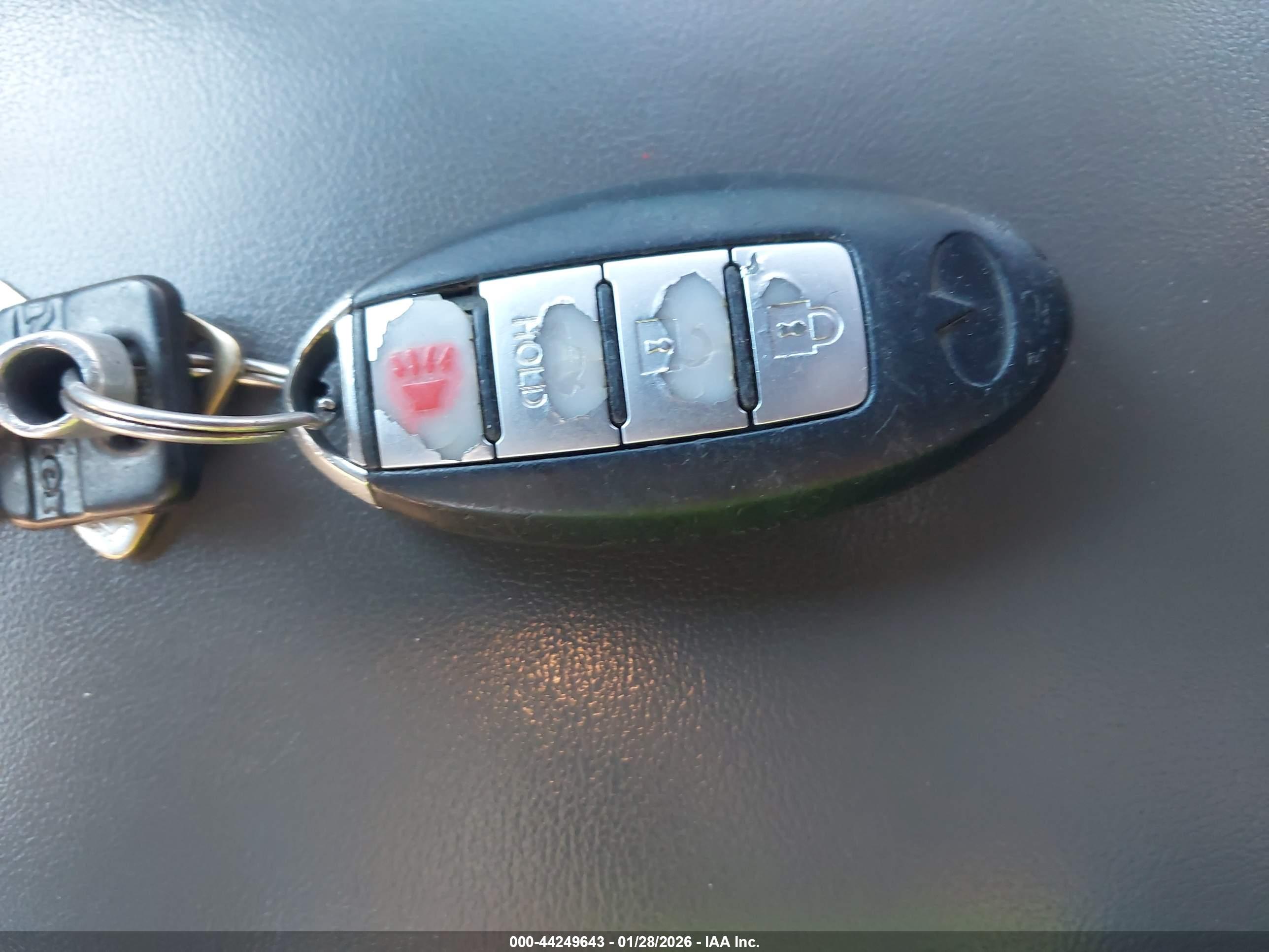 INFINITI G37 image 11