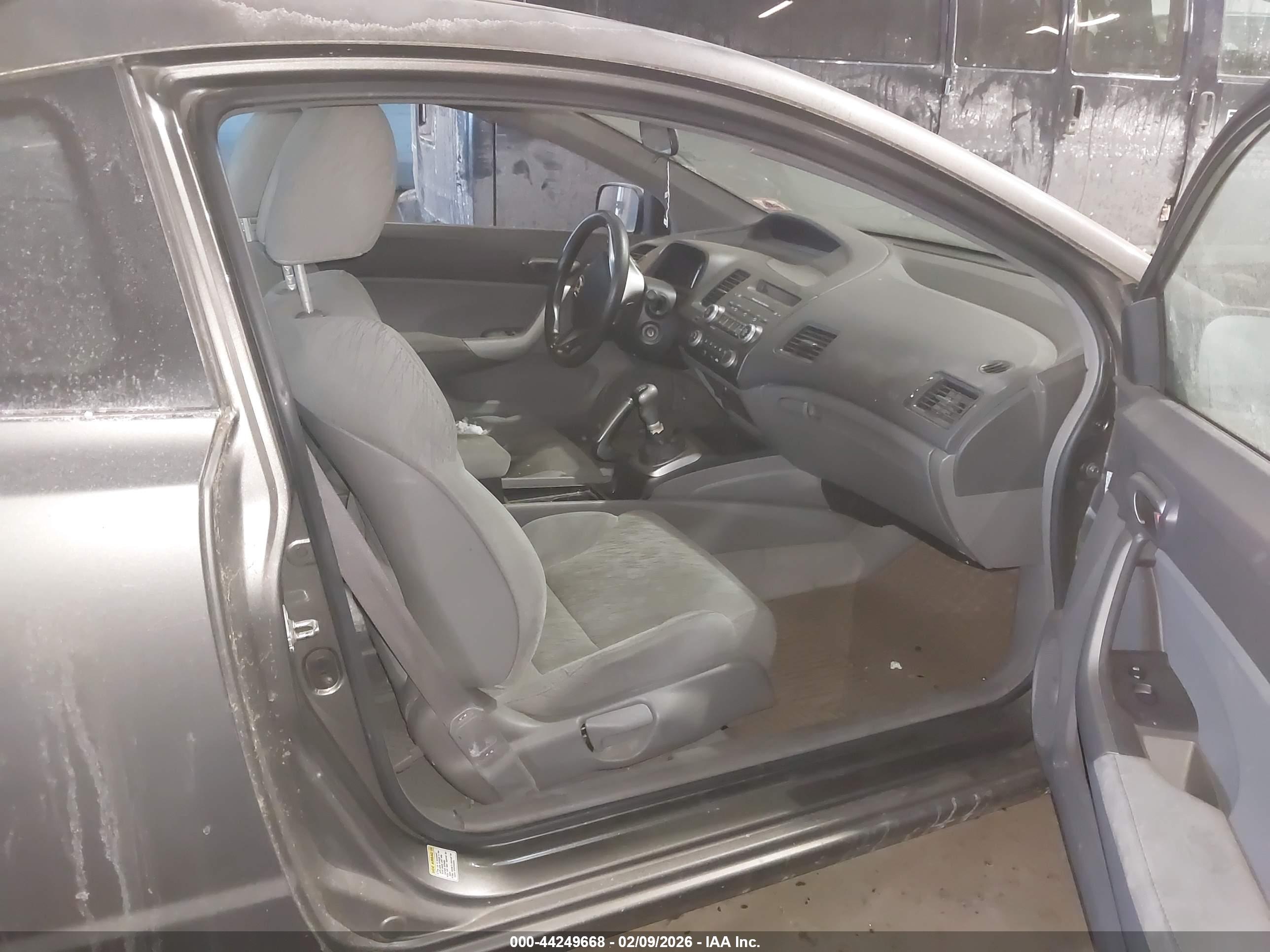HONDA CIVIC image 5