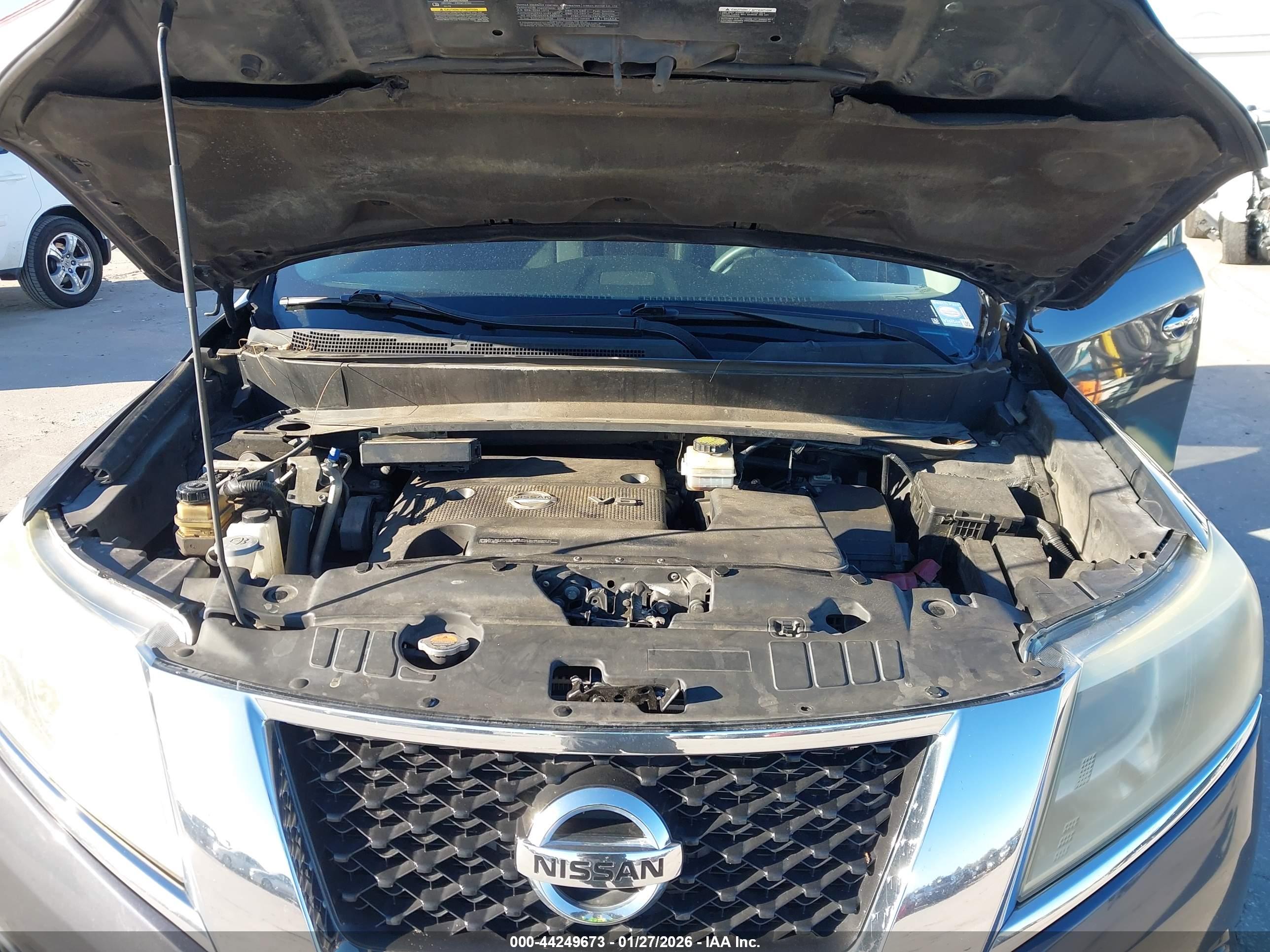 NISSAN PATHFINDER image 10