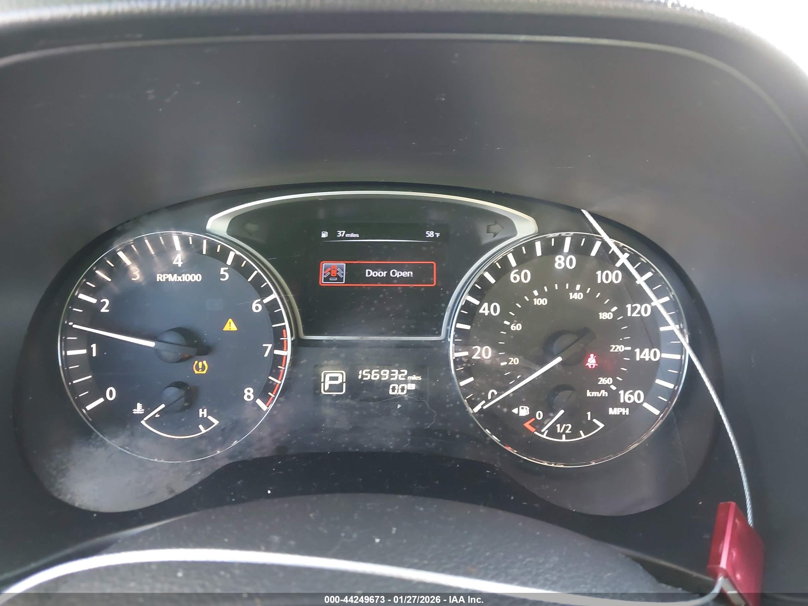 NISSAN PATHFINDER image 7