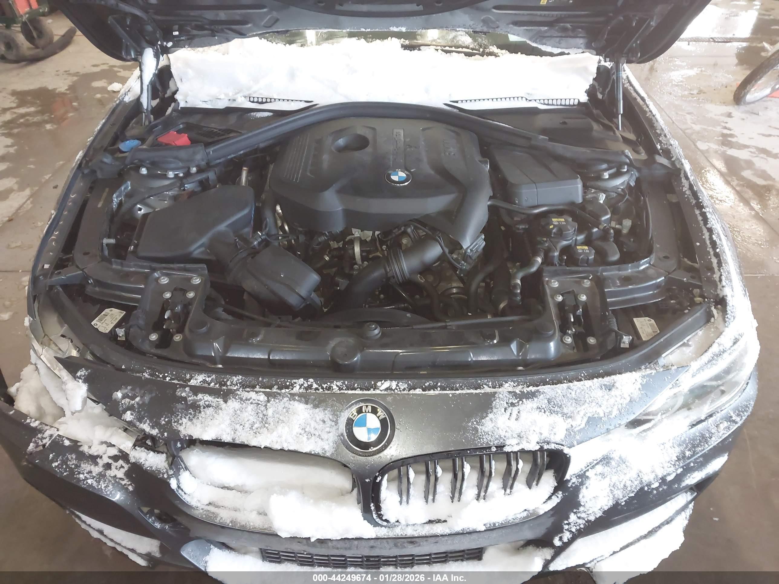 BMW 330I image 10