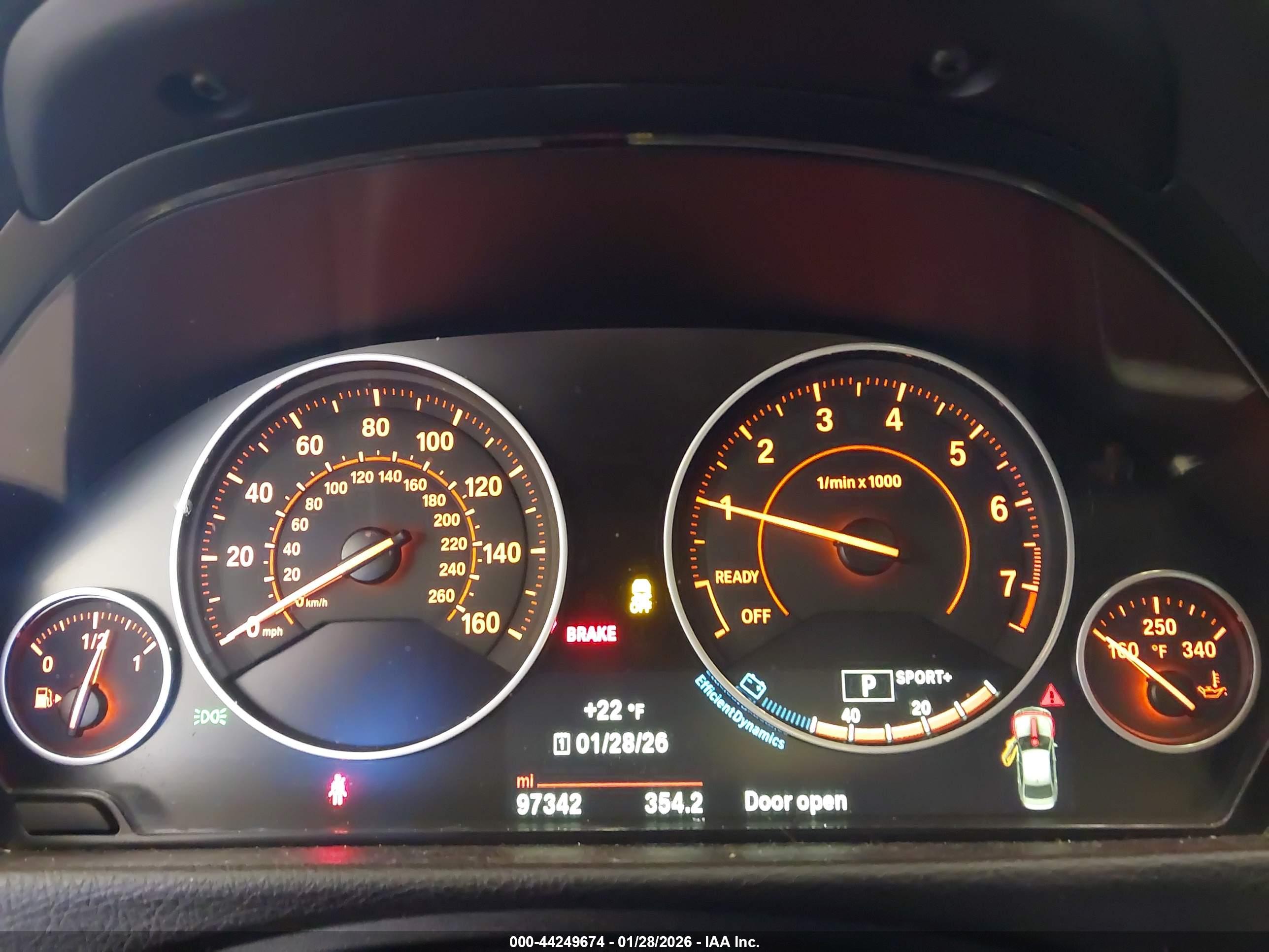 BMW 330I image 7
