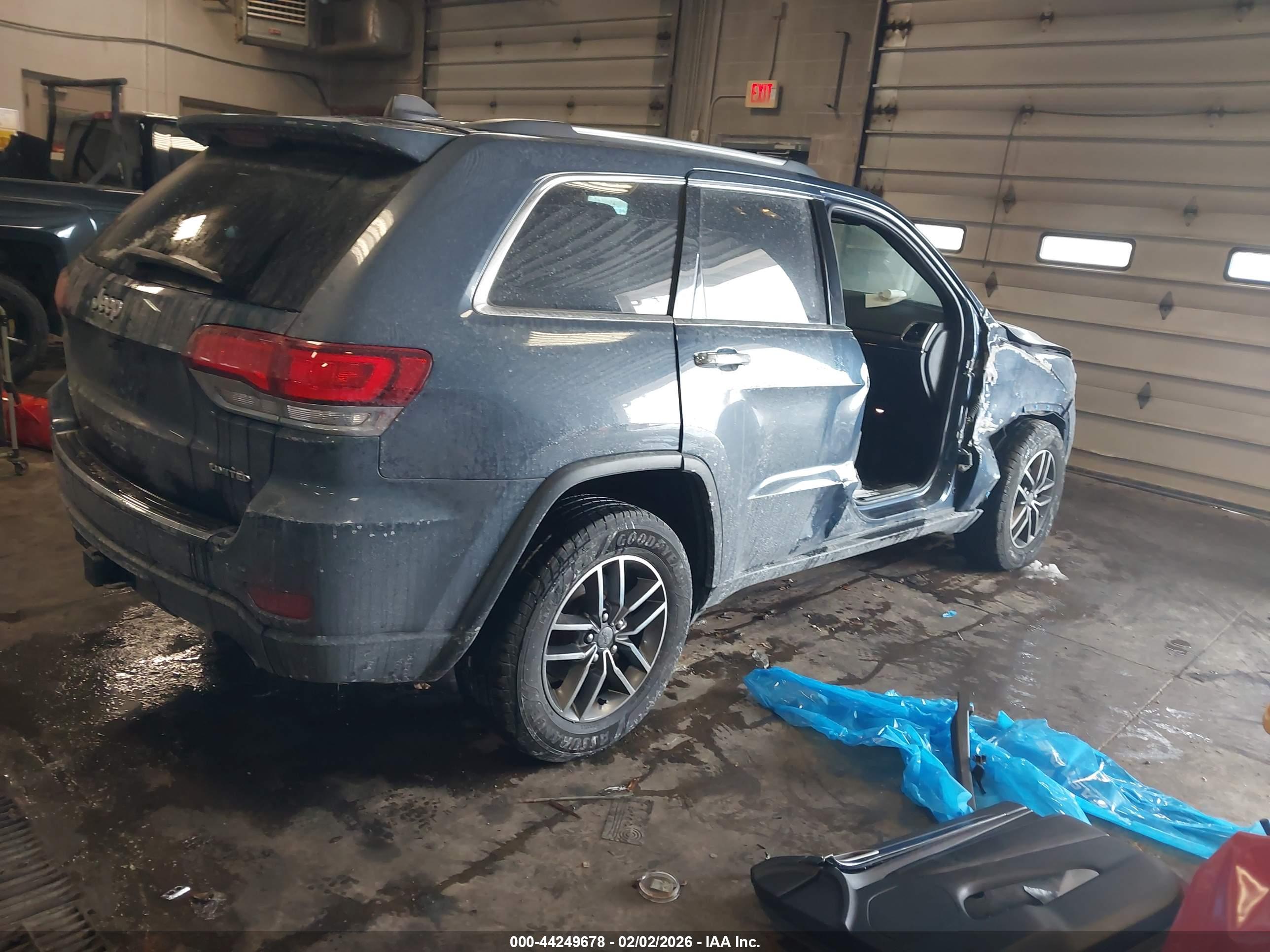 JEEP GRAND image 4