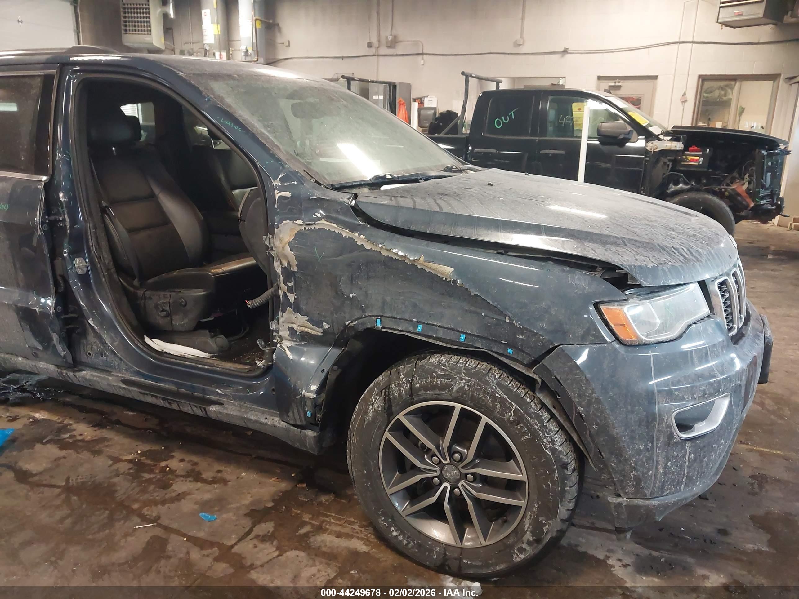 JEEP GRAND image 6