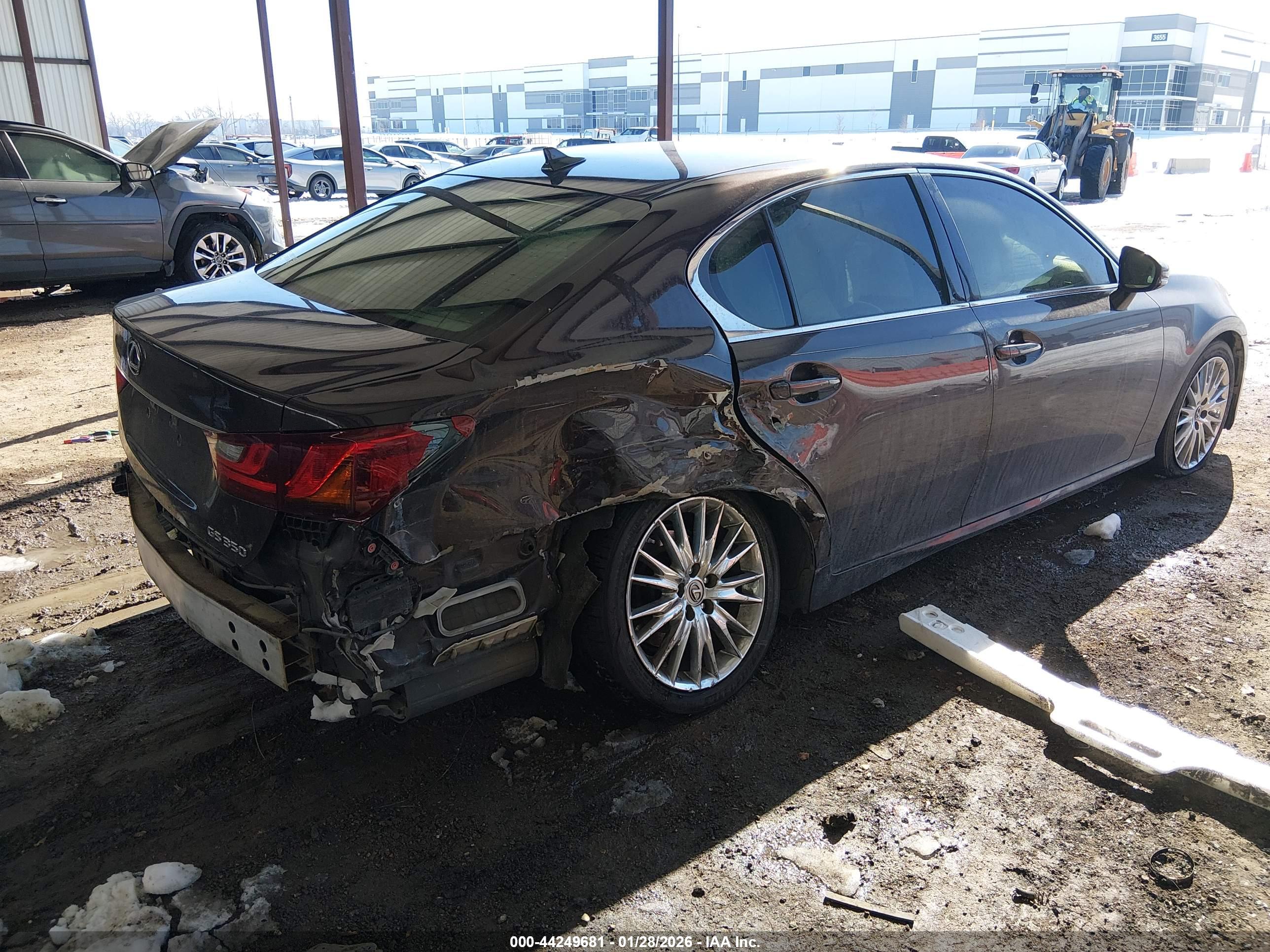 LEXUS GS image 4