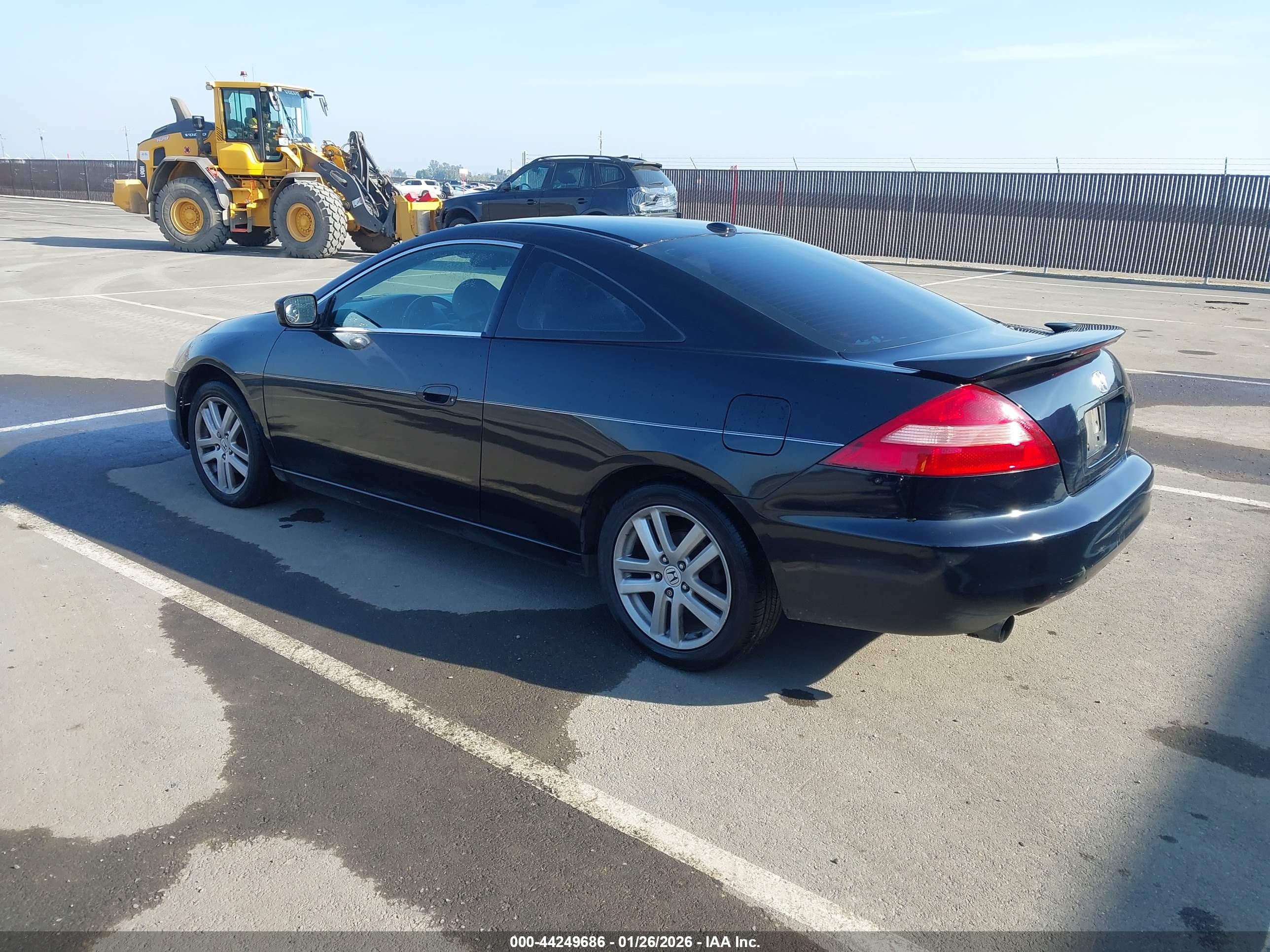 HONDA ACCORD image 3