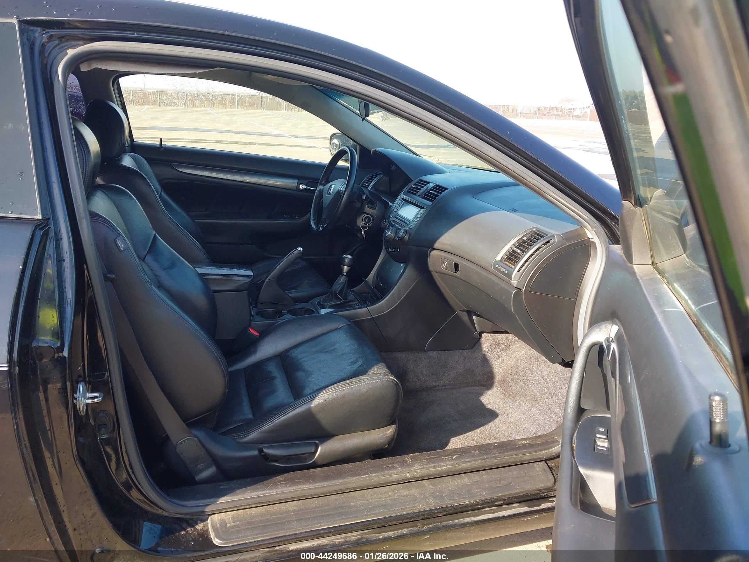 HONDA ACCORD image 5