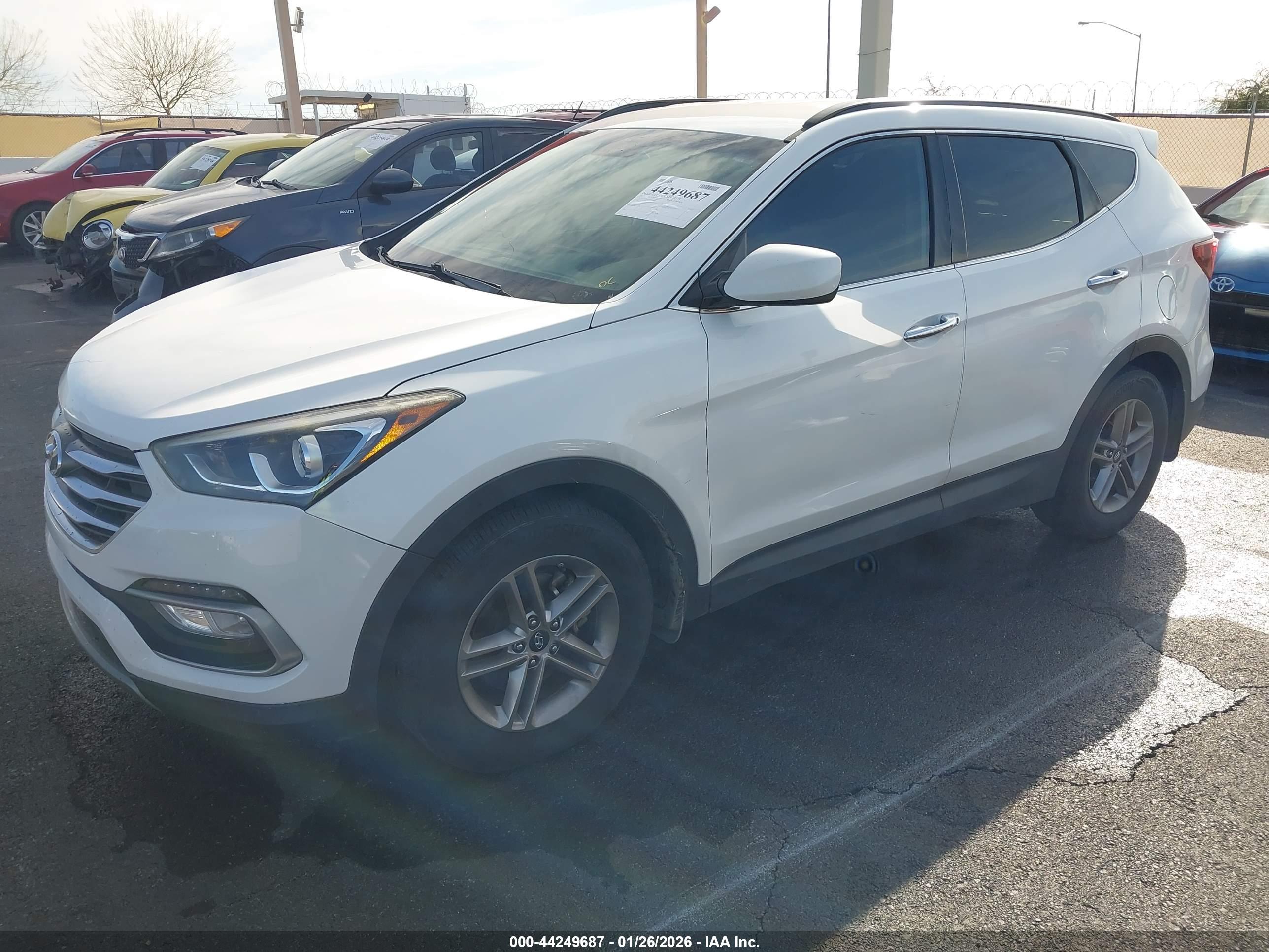 HYUNDAI SANTA image 2