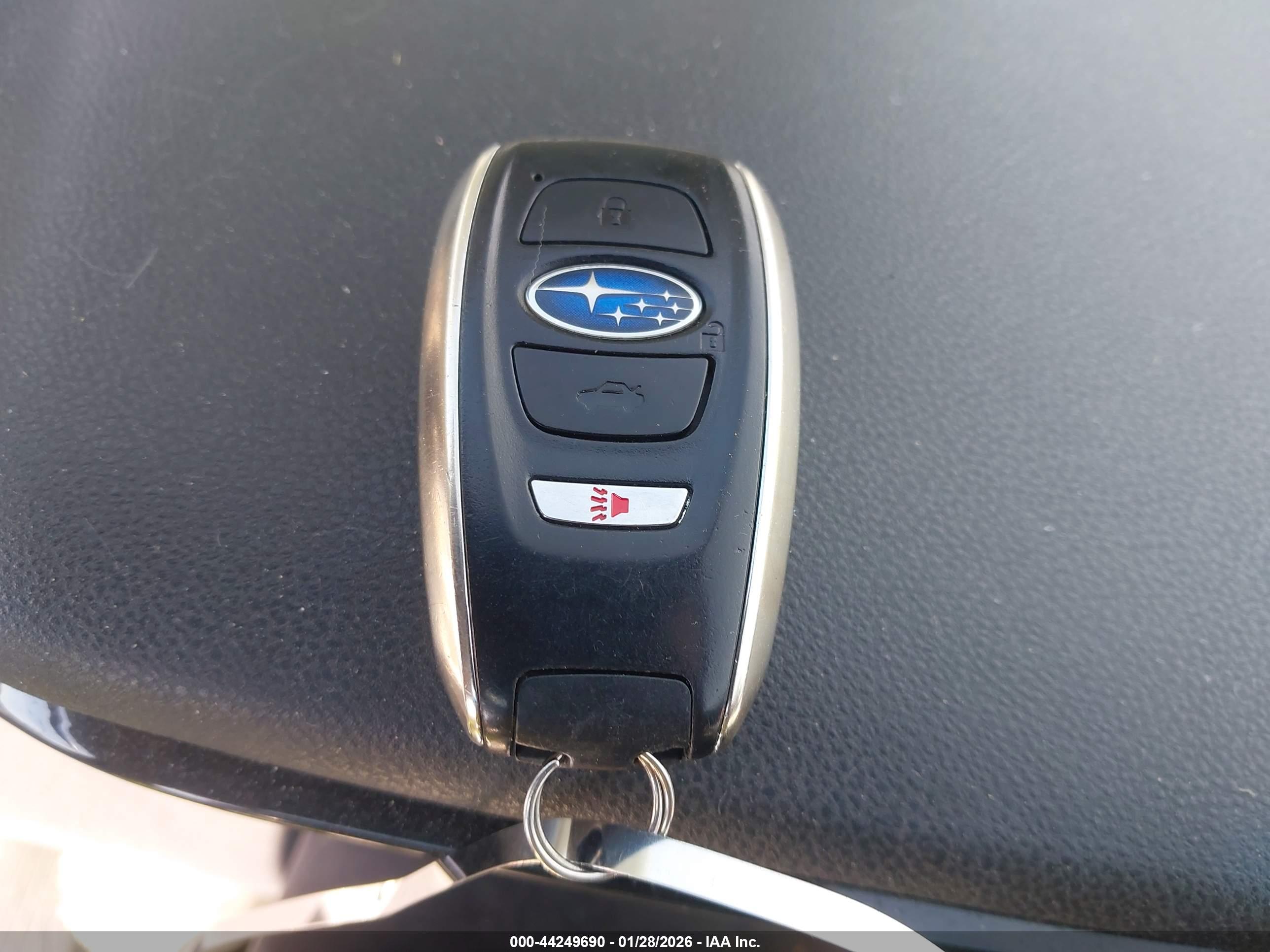 SUBARU OUTBACK image 11