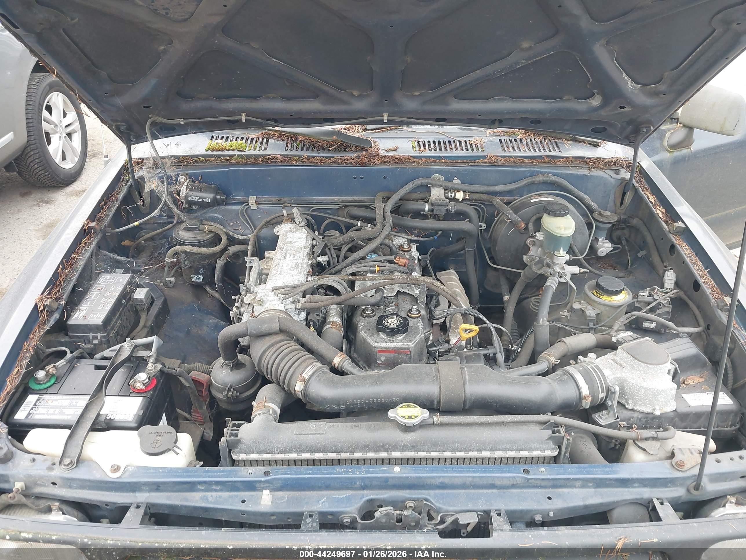 TOYOTA PICKUP image 10