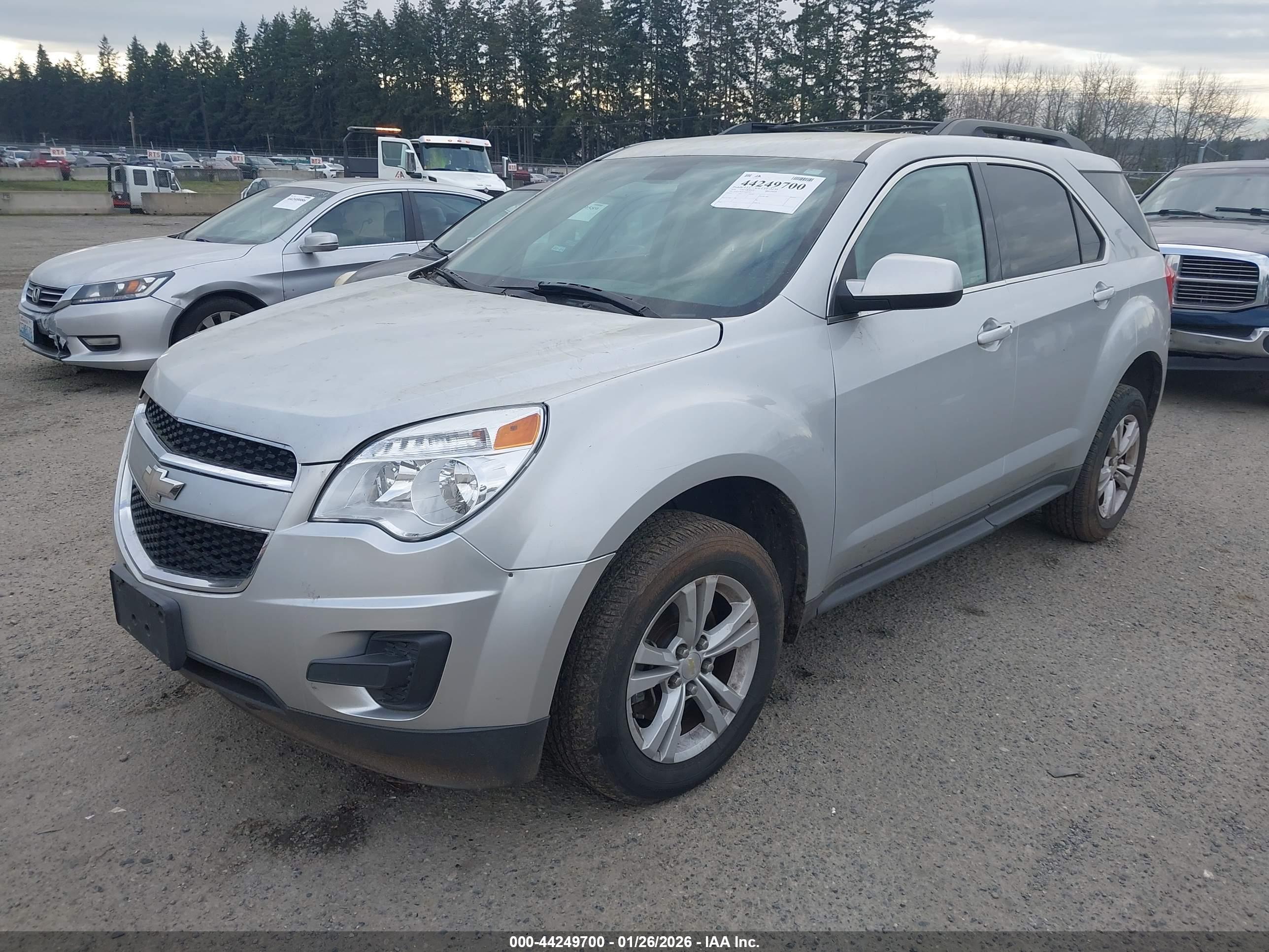 CHEVROLET EQUINOX image 2