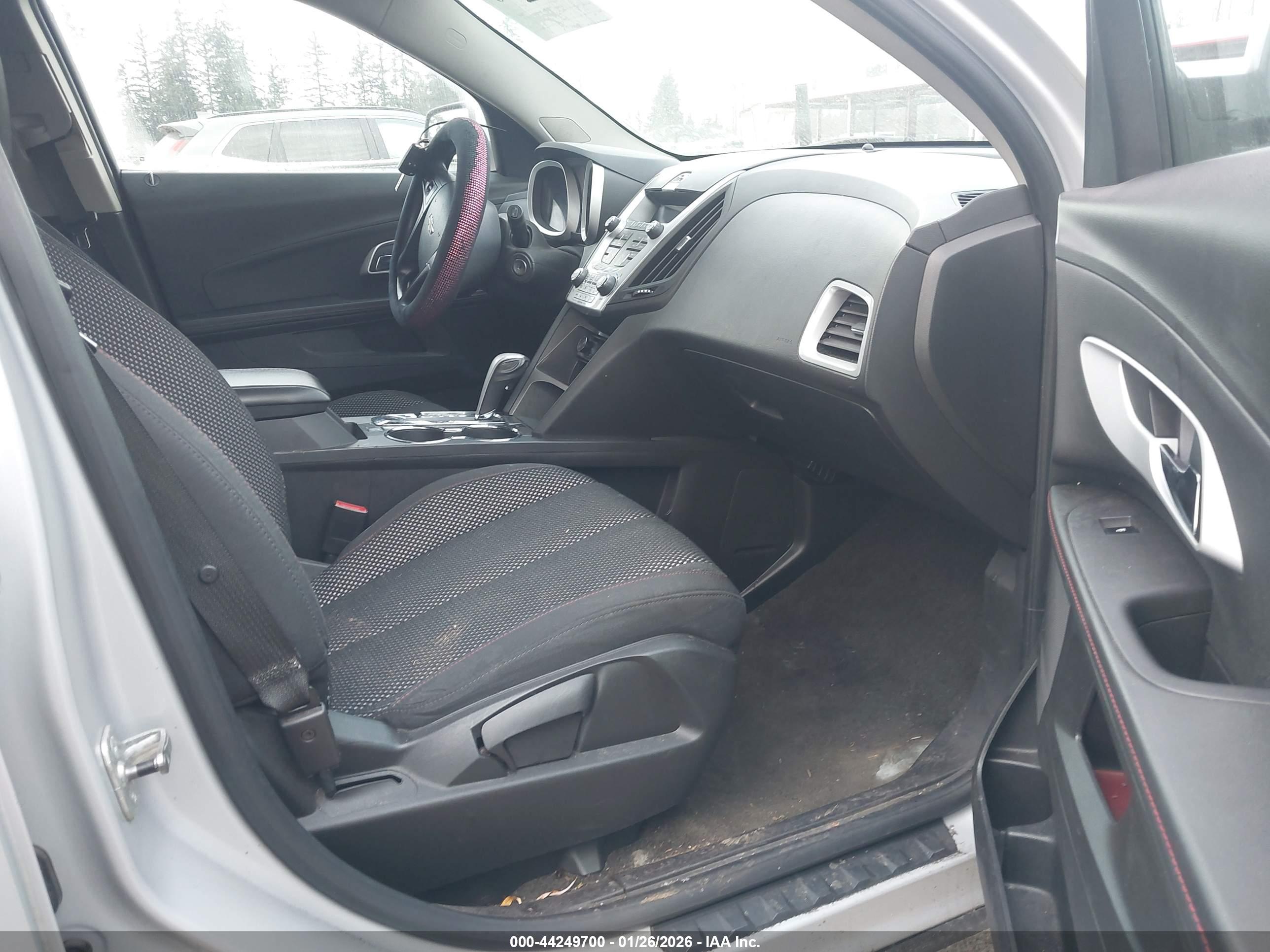CHEVROLET EQUINOX image 5