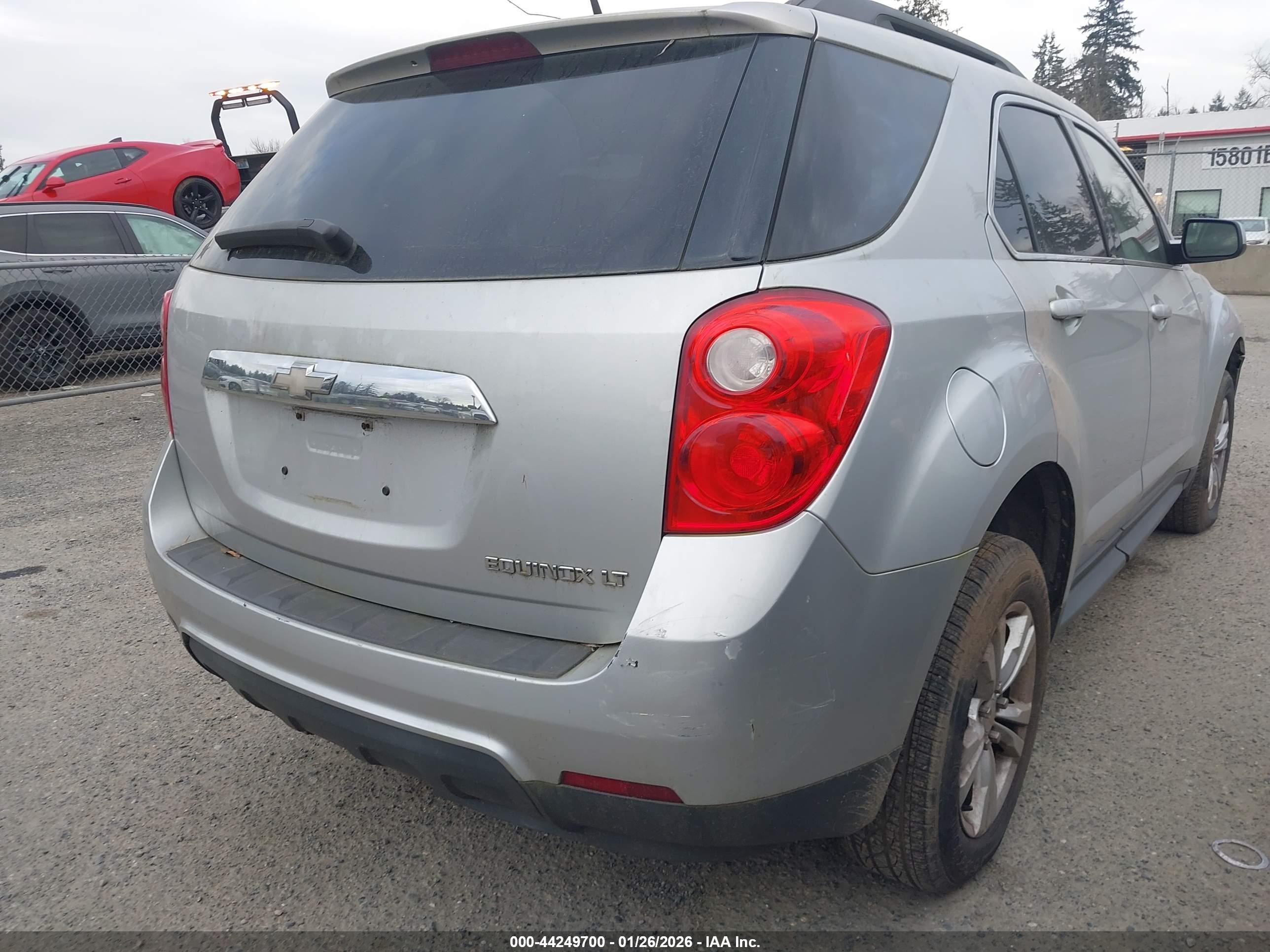 CHEVROLET EQUINOX image 6