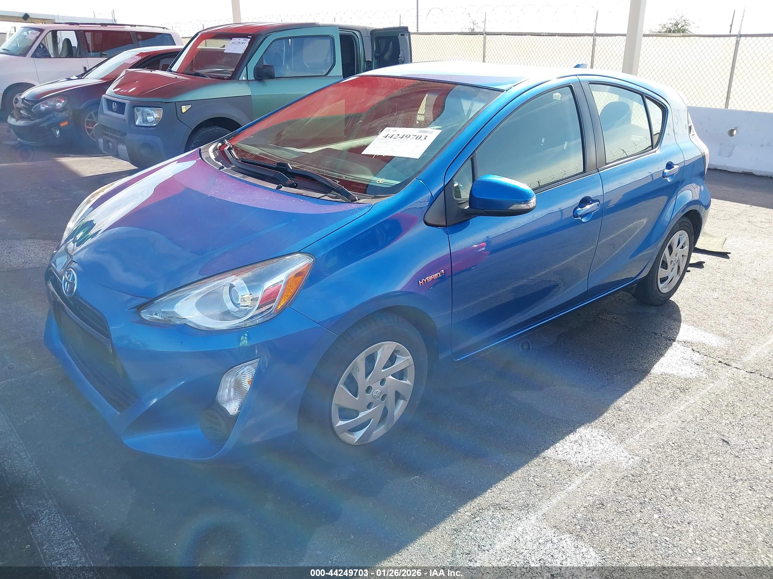 TOYOTA PRIUS image 2