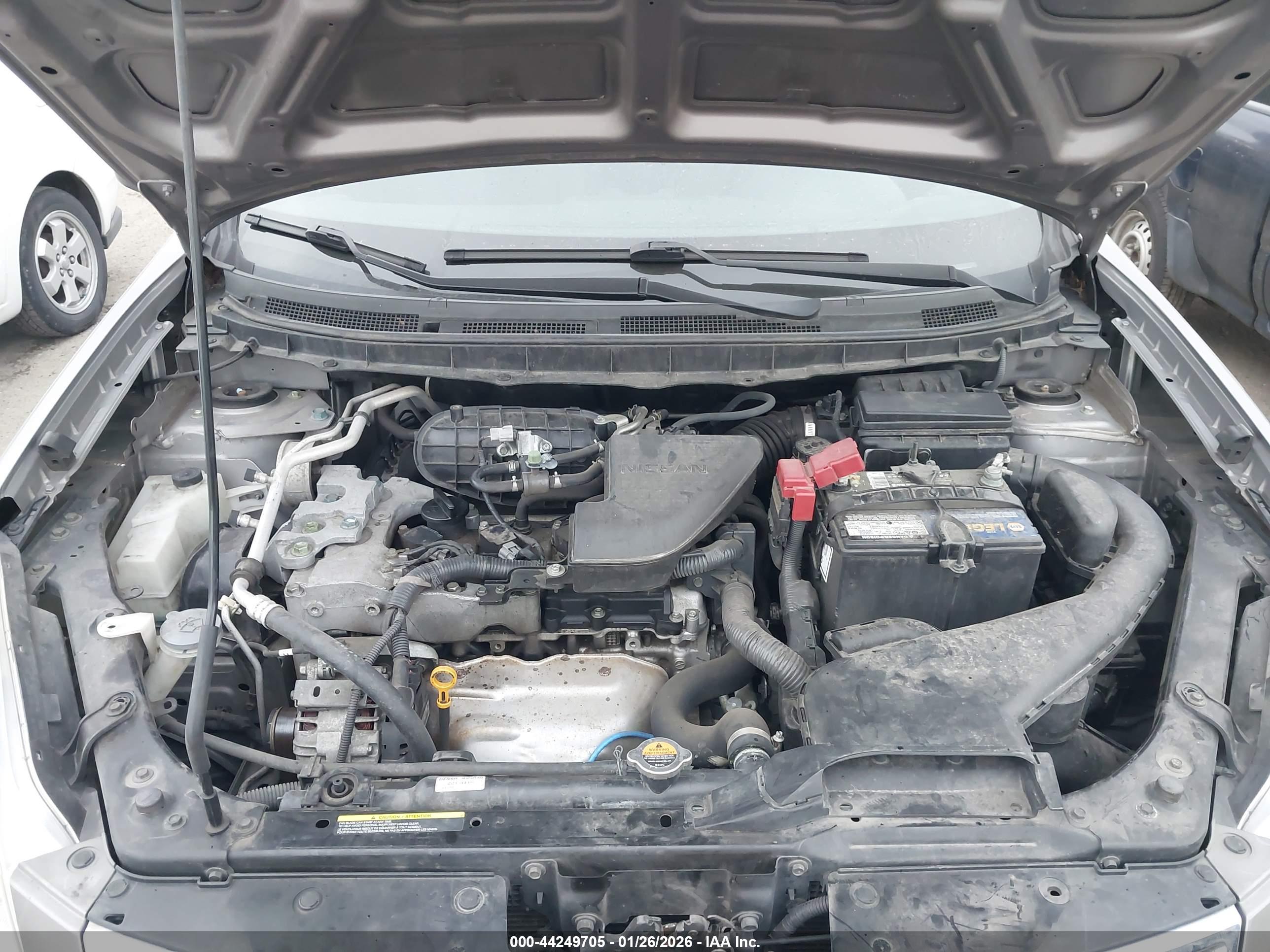 NISSAN ROGUE image 10