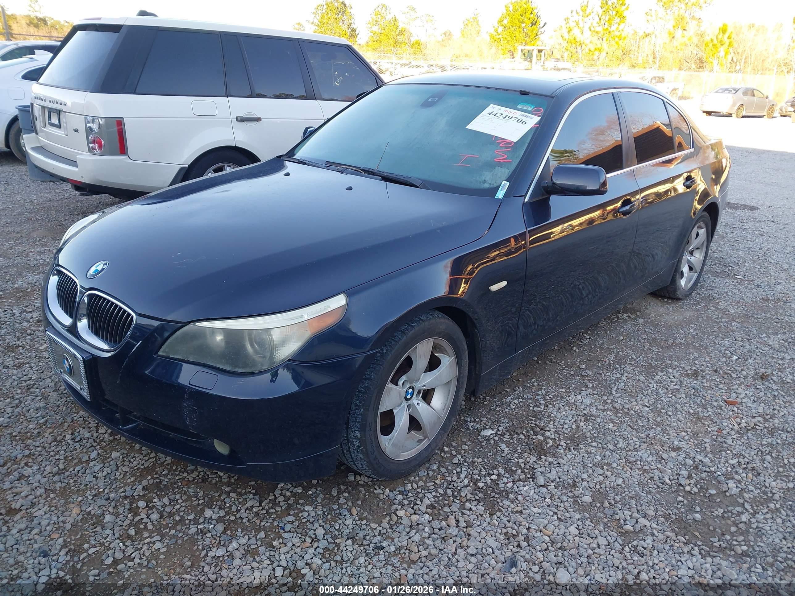 BMW 530I image 2