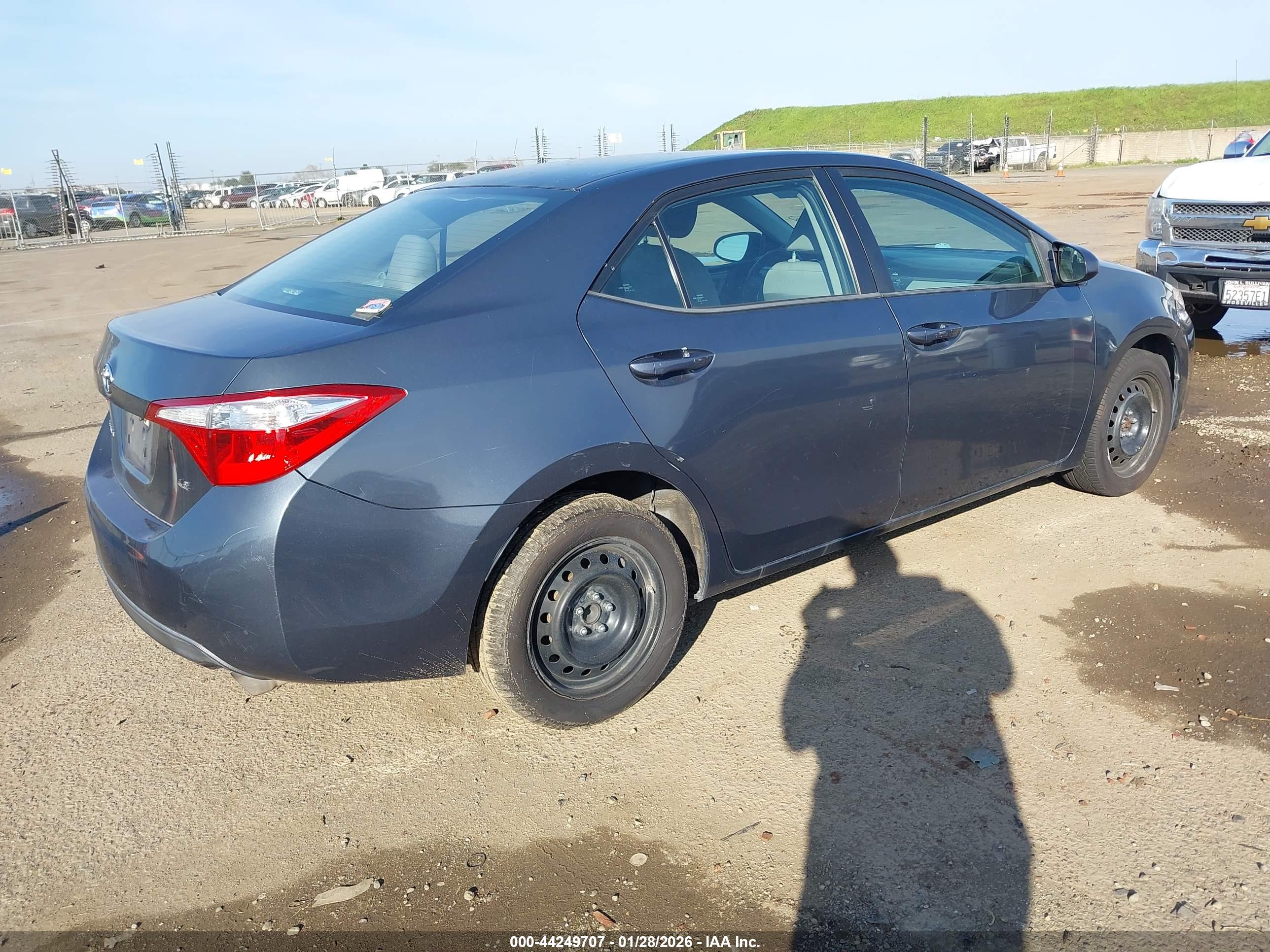 TOYOTA COROLLA image 4