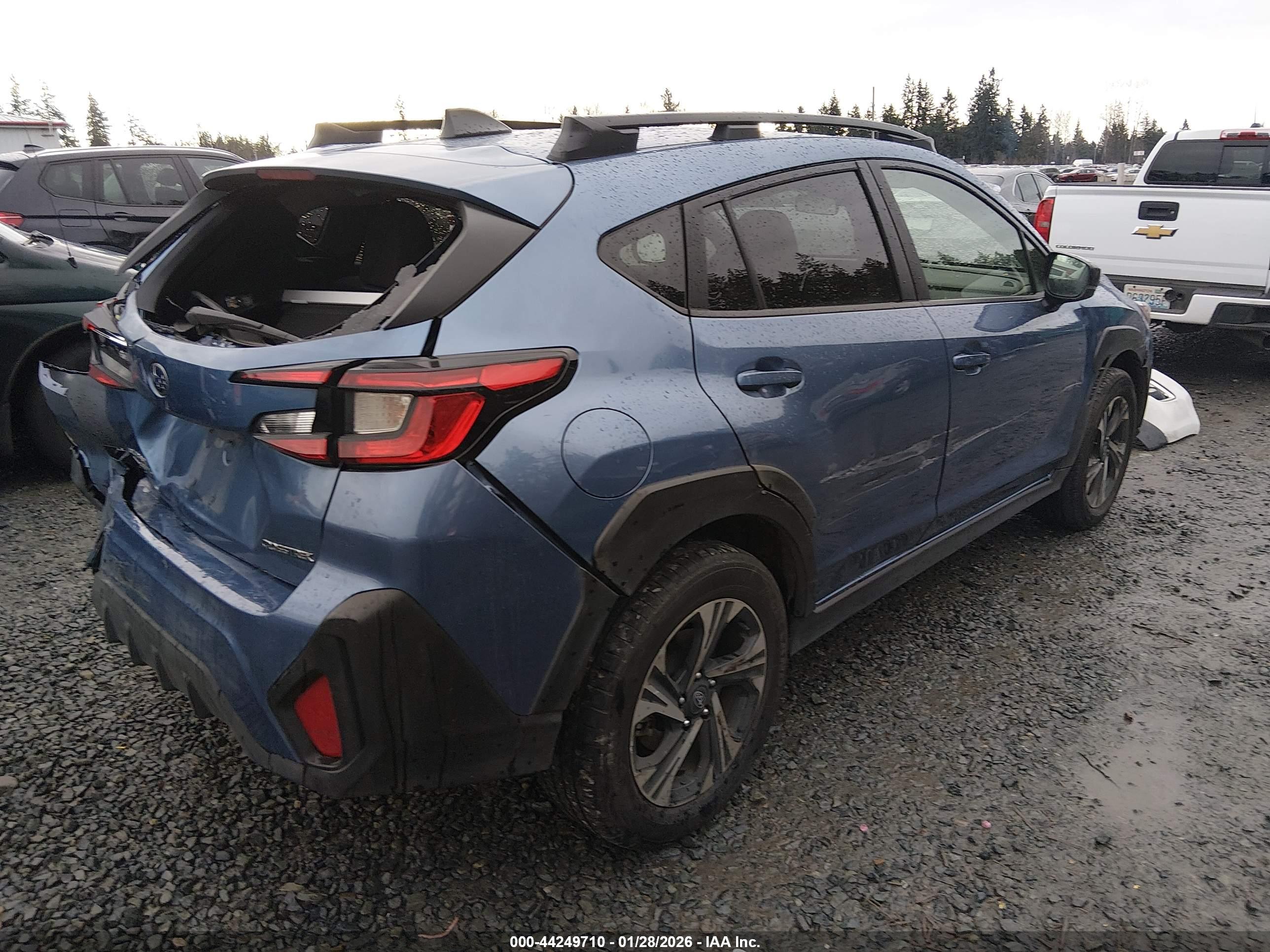 SUBARU CROSSTREK image 4