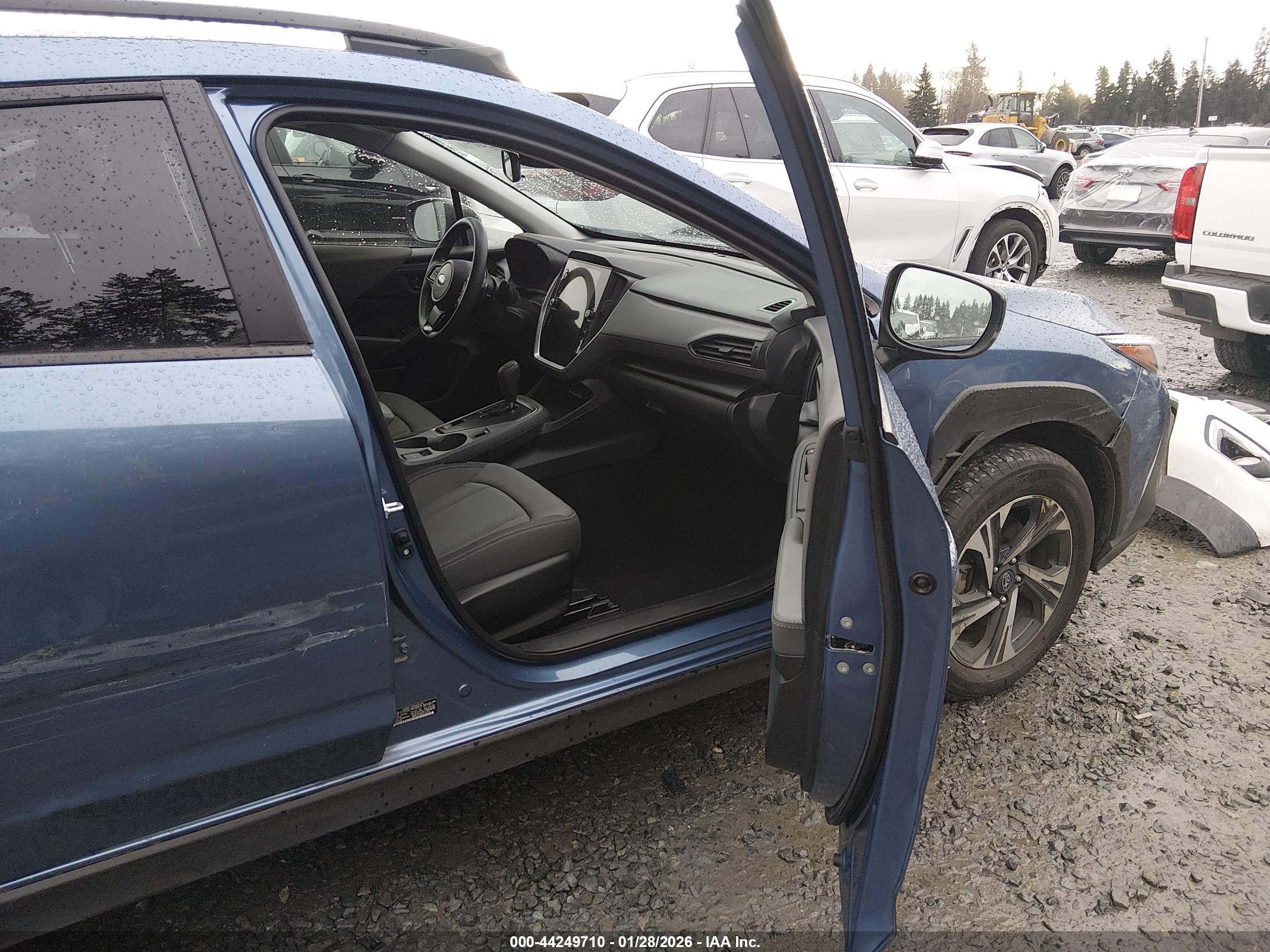 SUBARU CROSSTREK image 5
