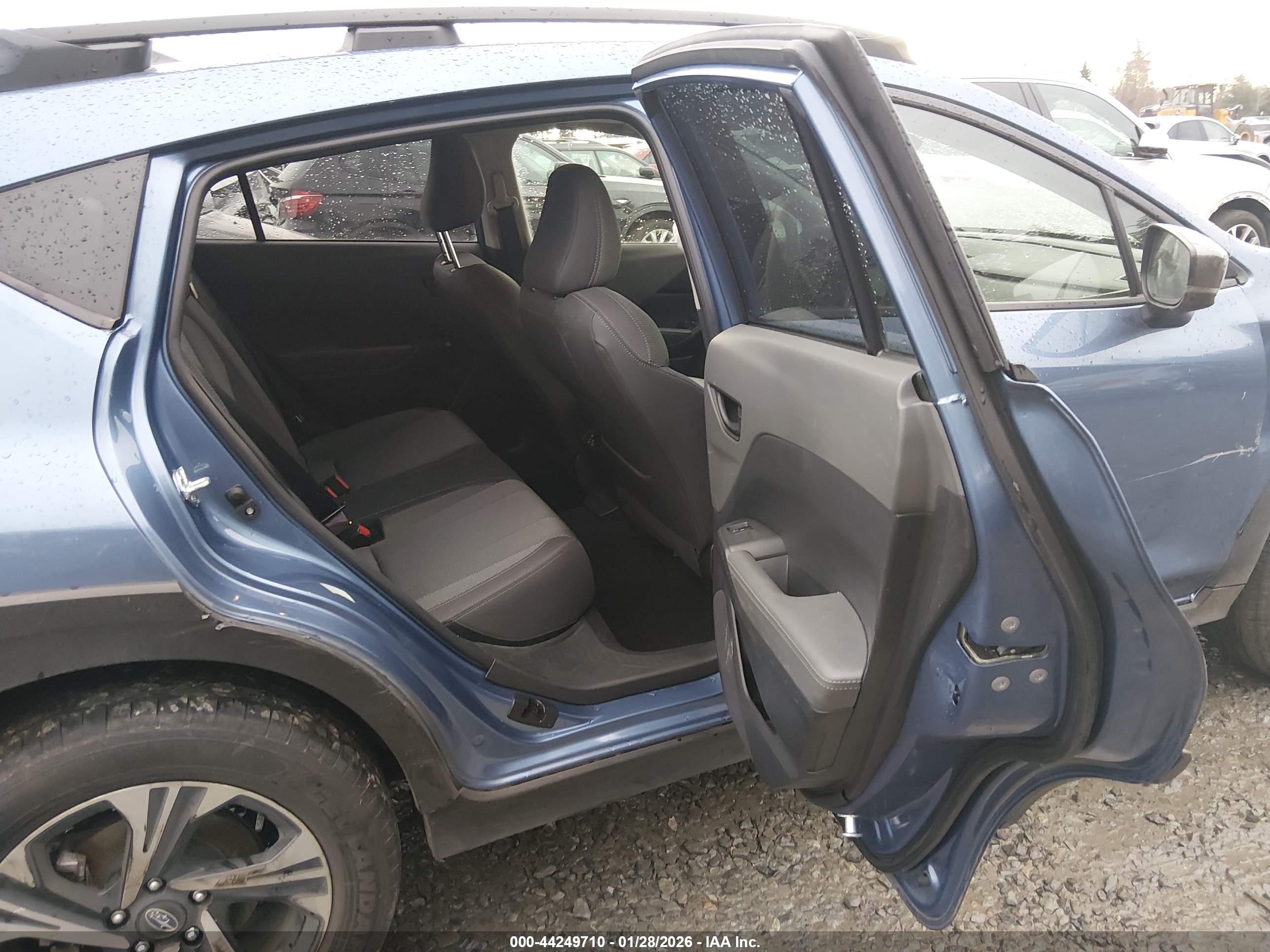 SUBARU CROSSTREK image 8