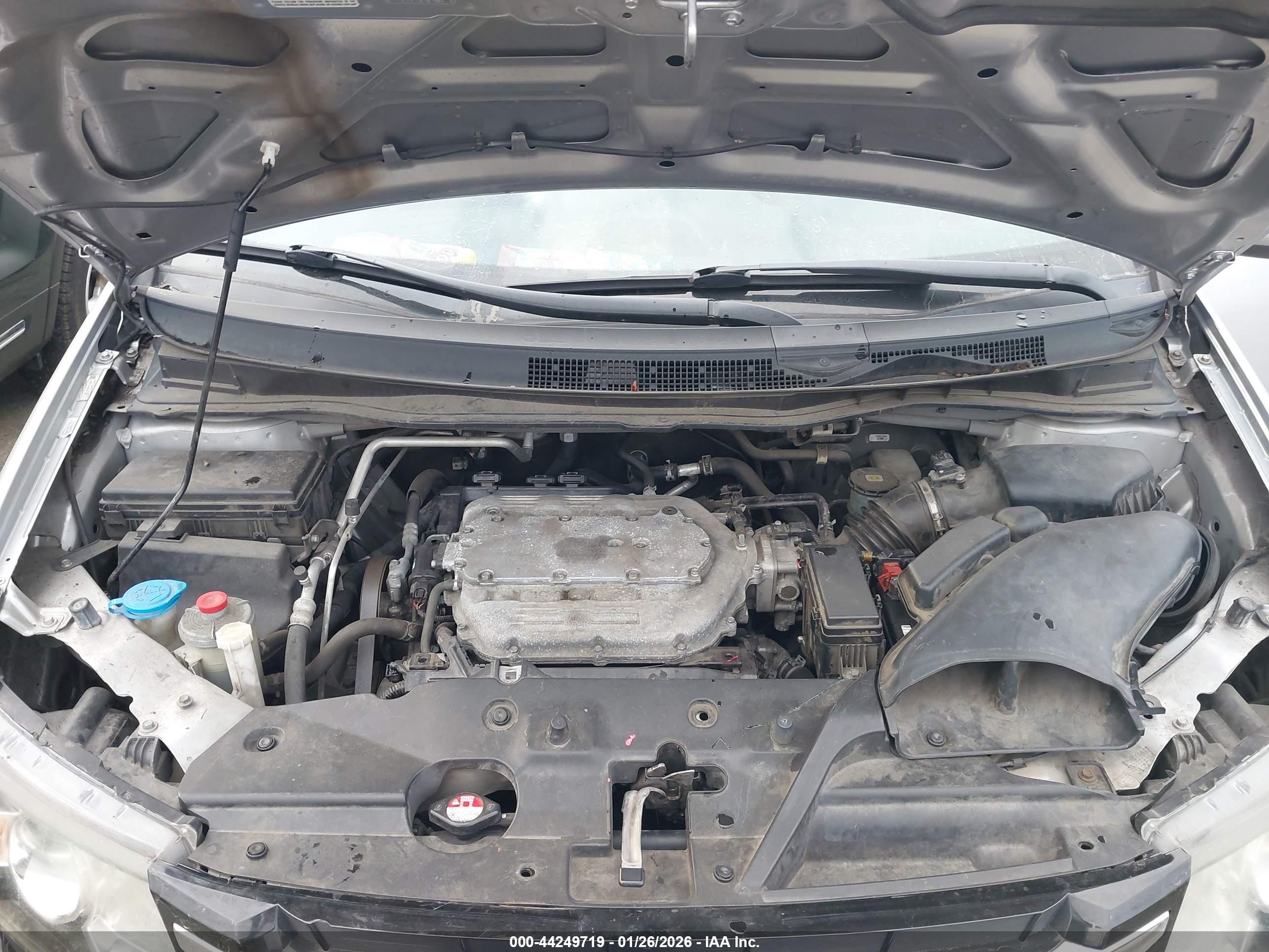HONDA ODYSSEY image 10