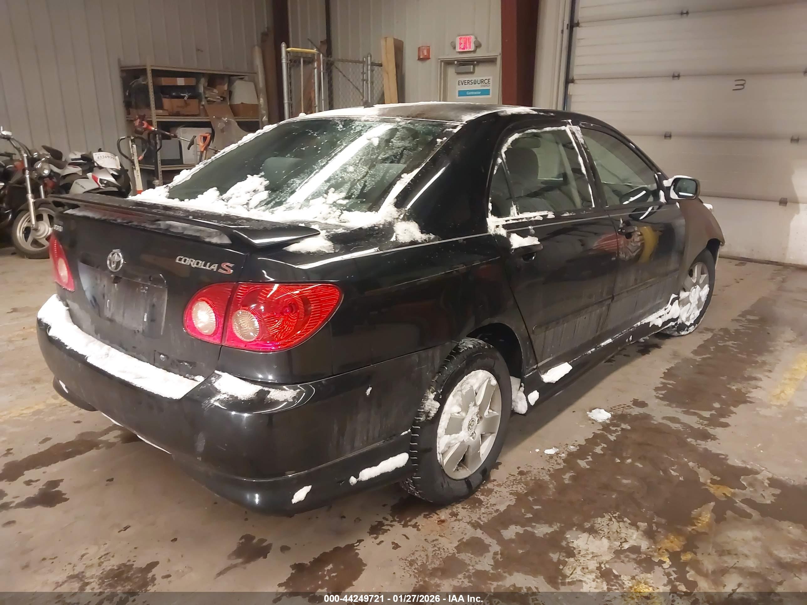 TOYOTA COROLLA image 4