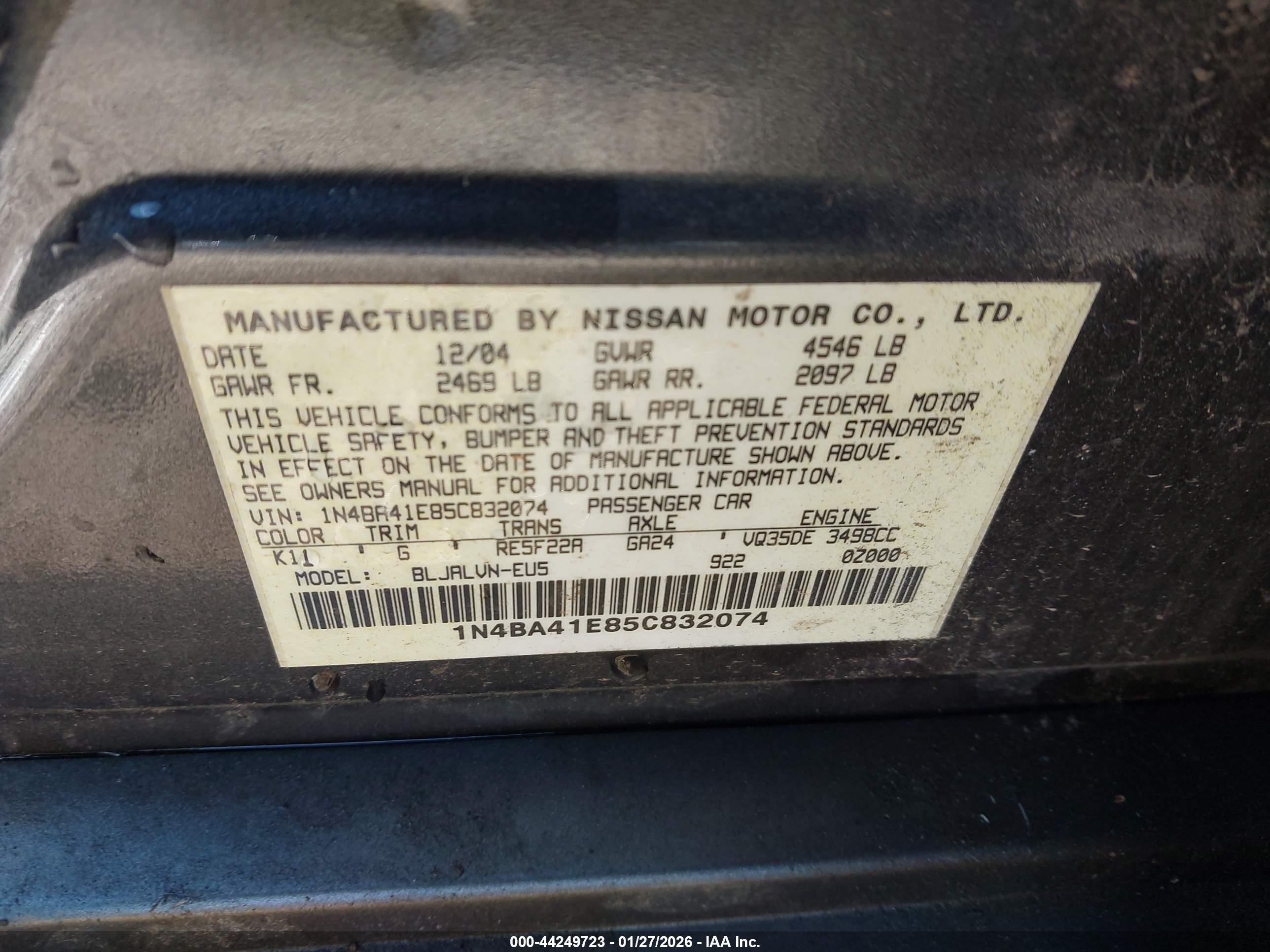 NISSAN MAXIMA image 9