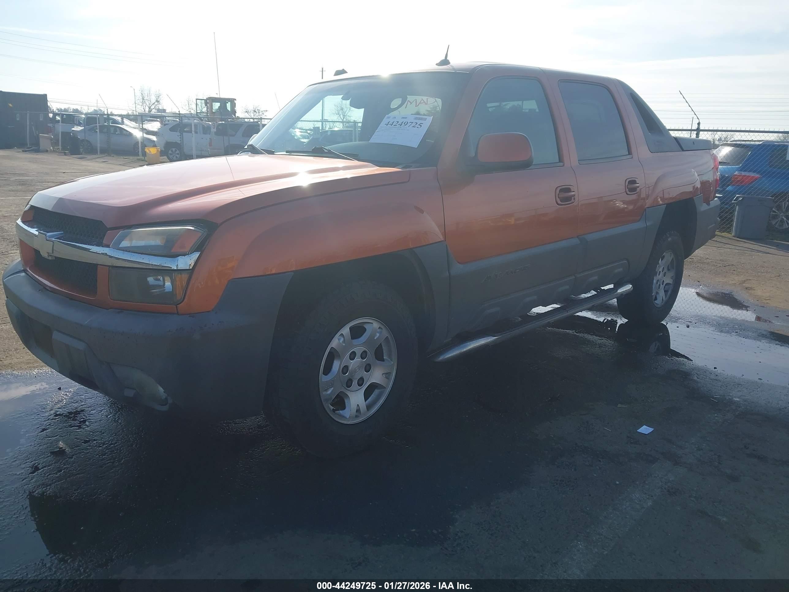 CHEVROLET AVALANCHE image 2
