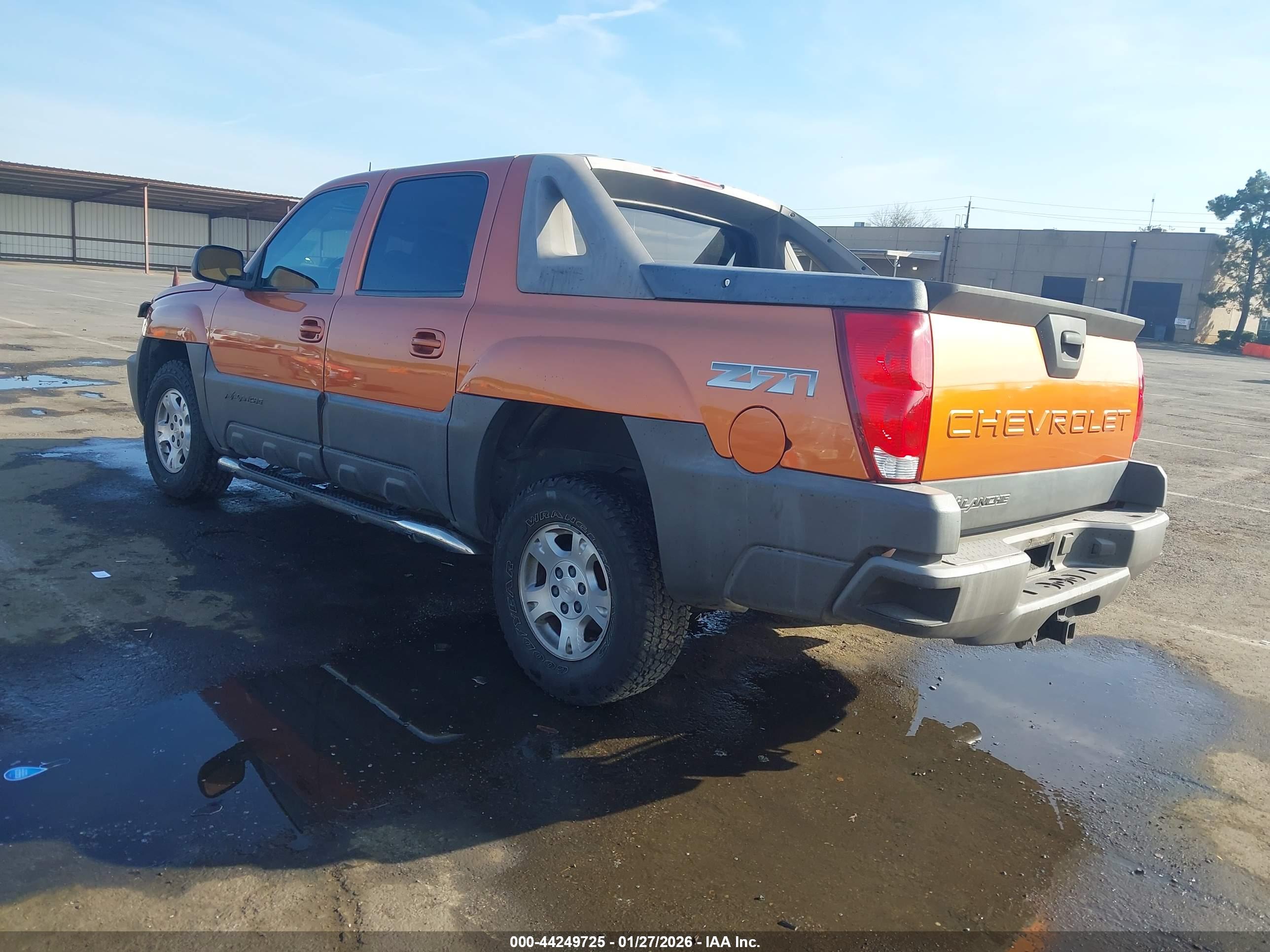 CHEVROLET AVALANCHE image 3