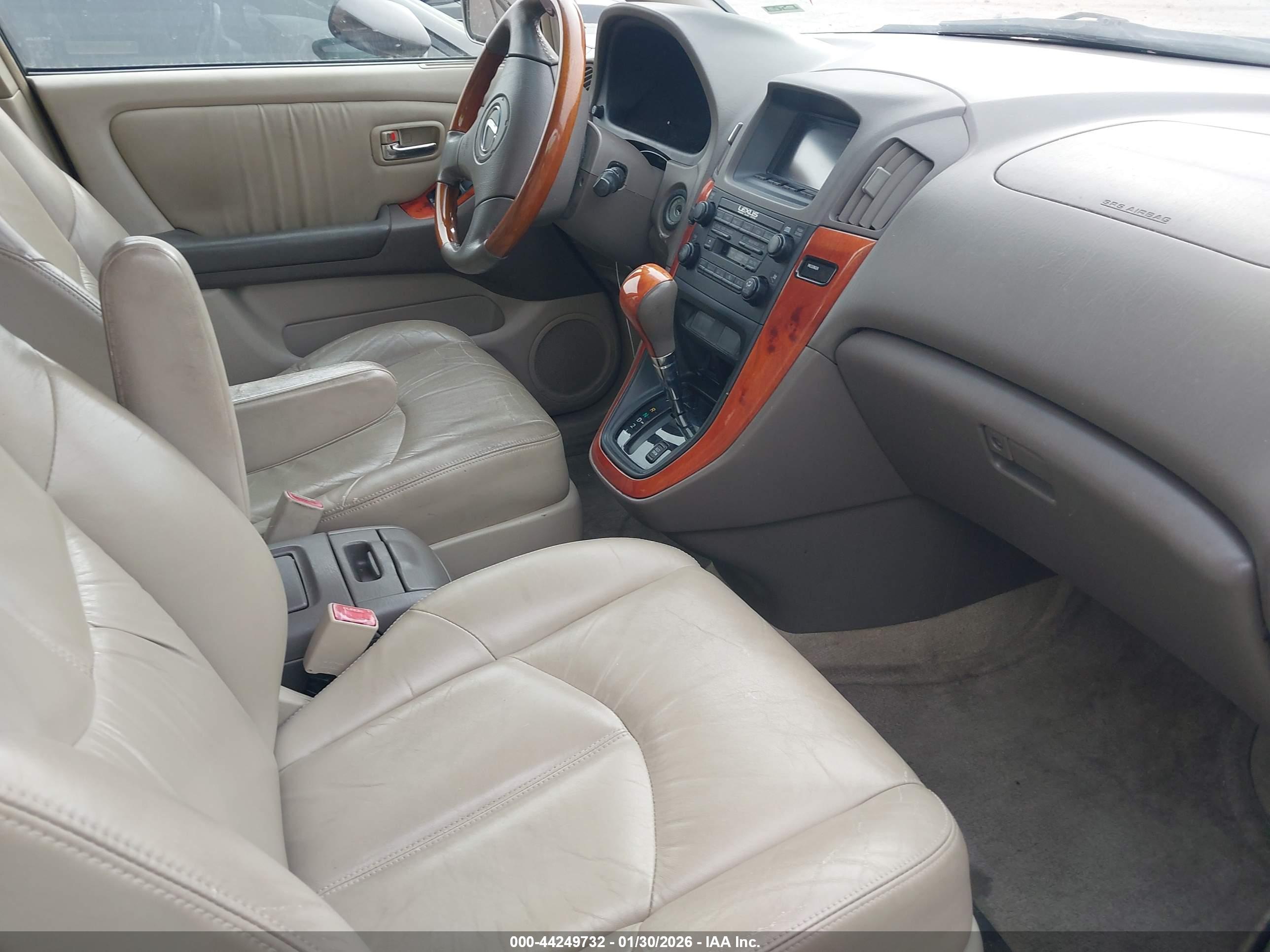 LEXUS RX image 5
