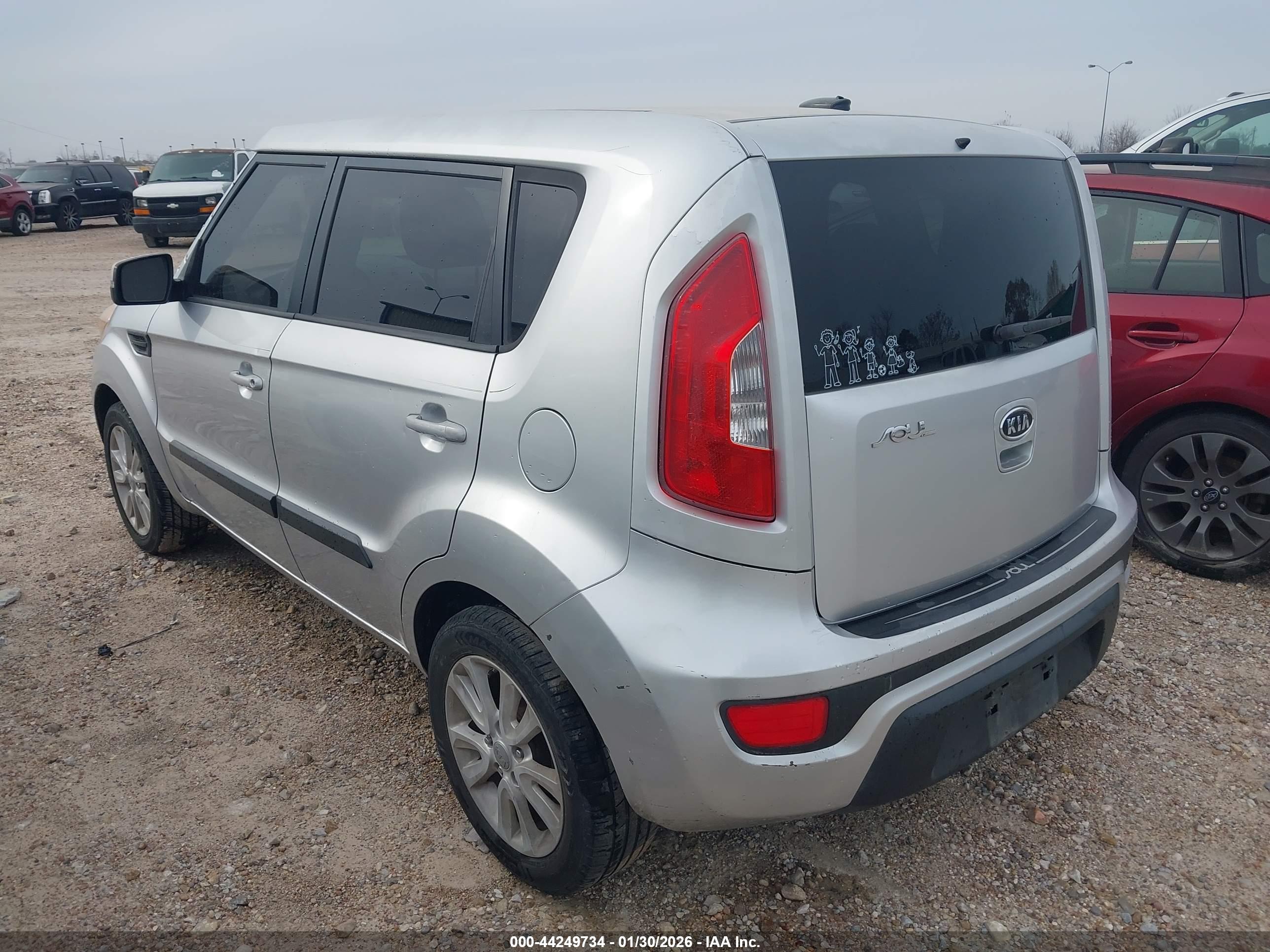 KIA SOUL image 3
