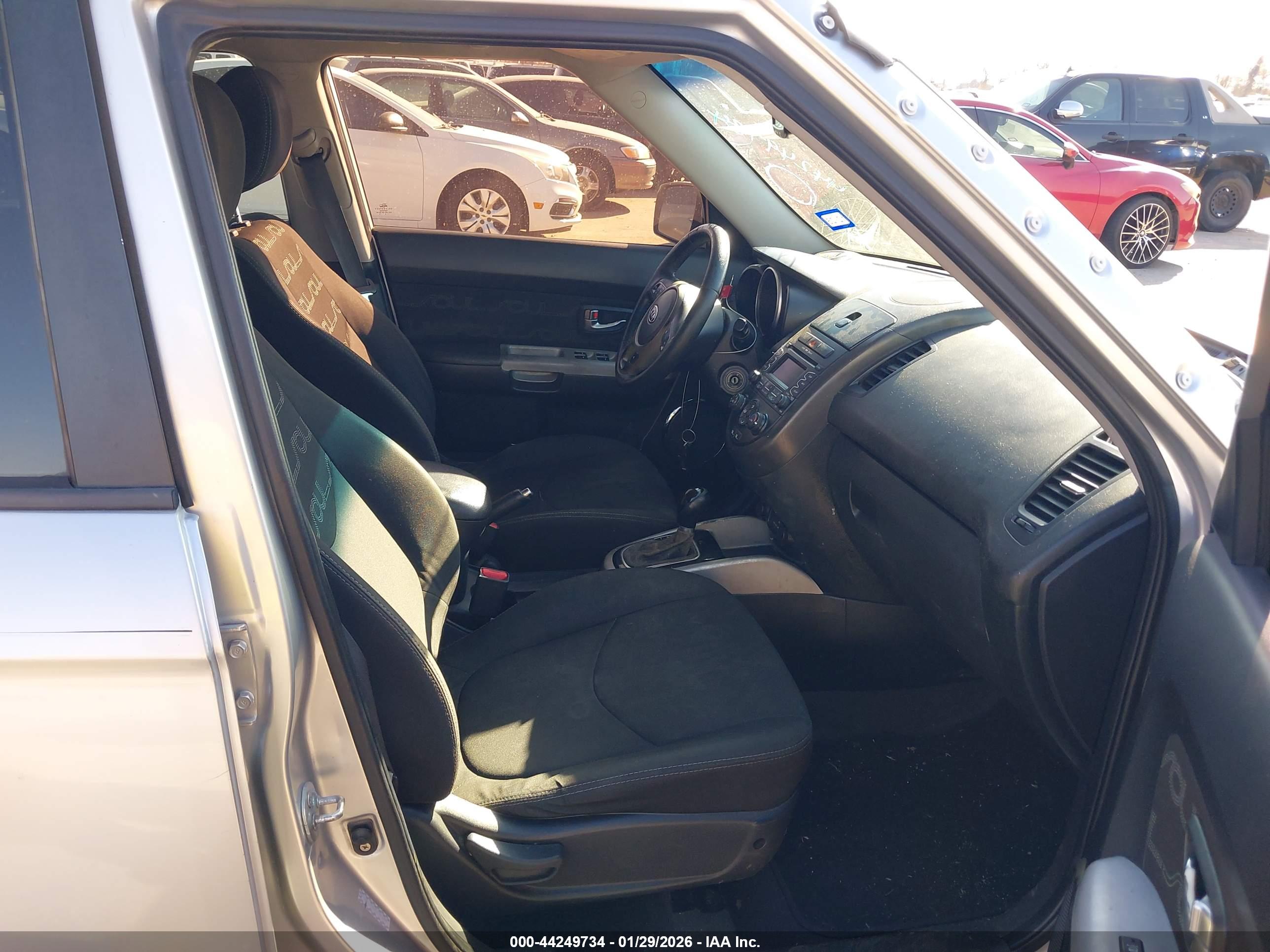 KIA SOUL image 5