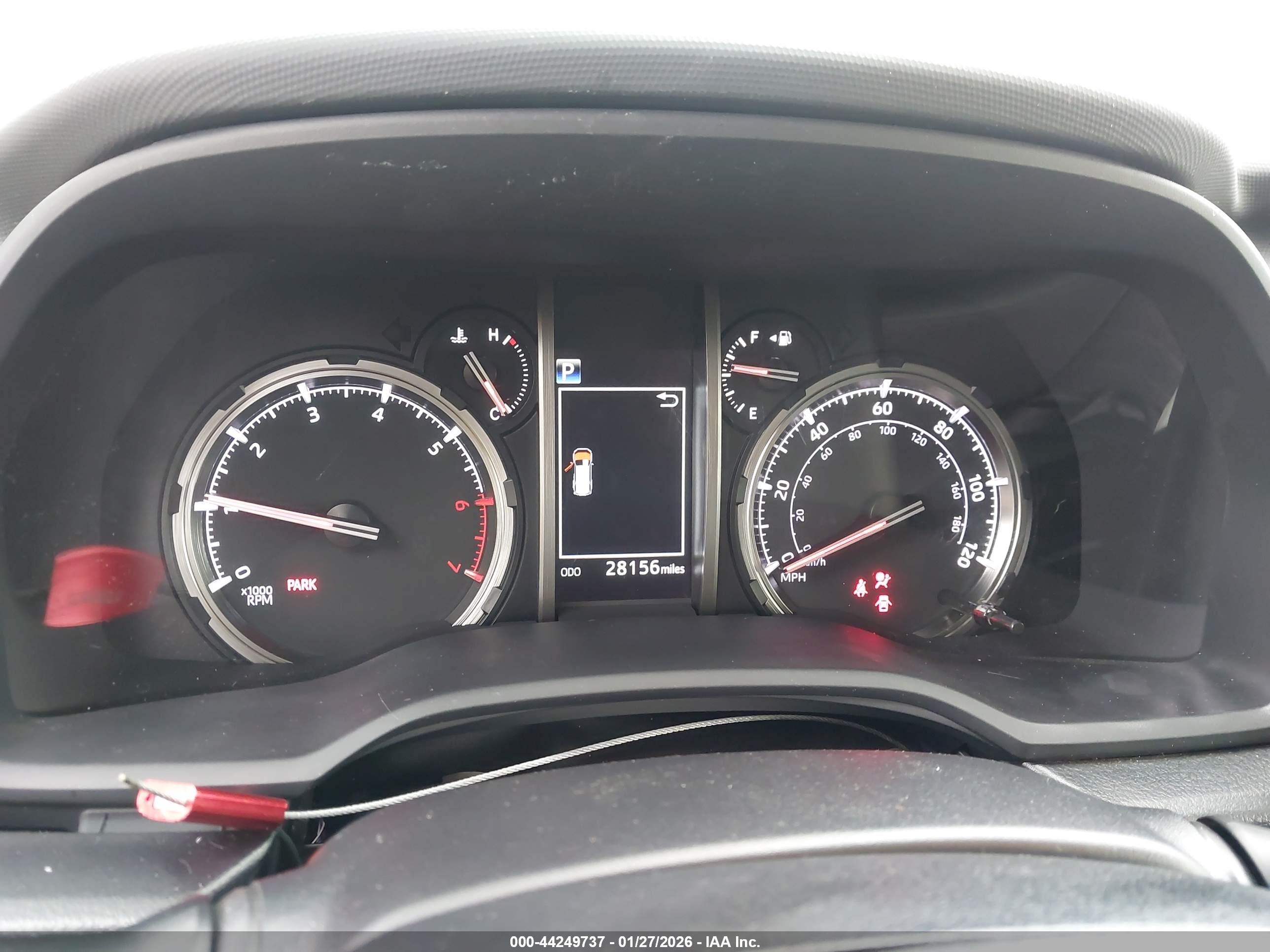 TOYOTA 4RUNNER image 7