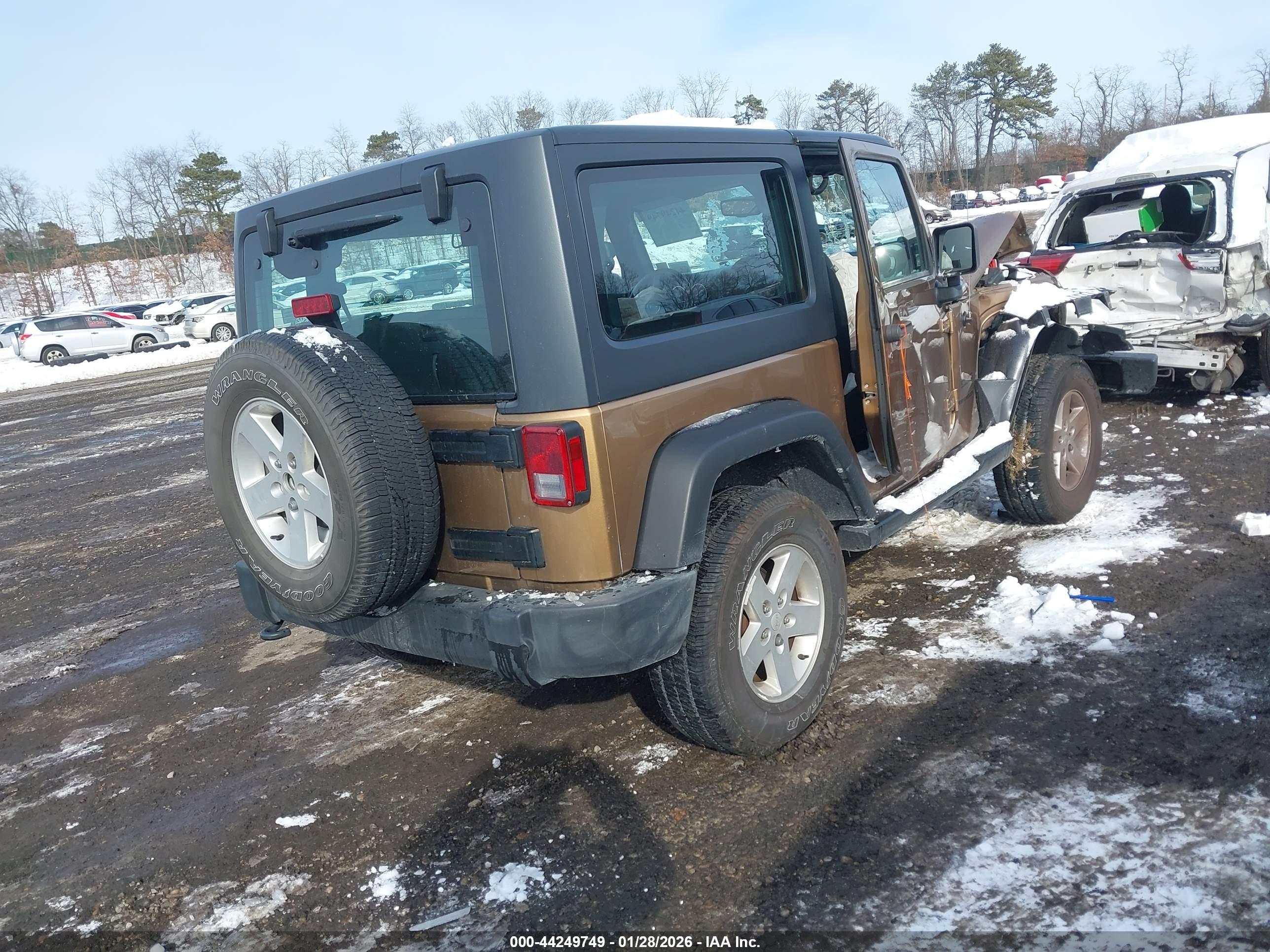 JEEP WRANGLER image 4