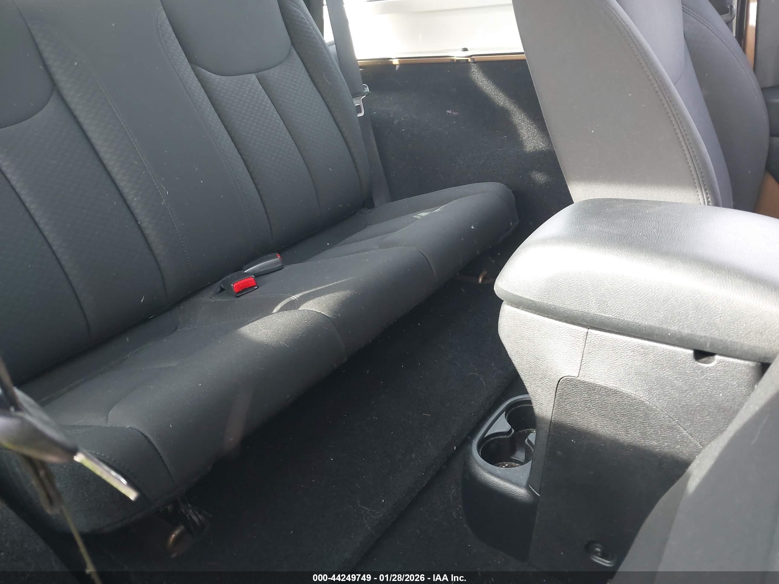 JEEP WRANGLER image 8