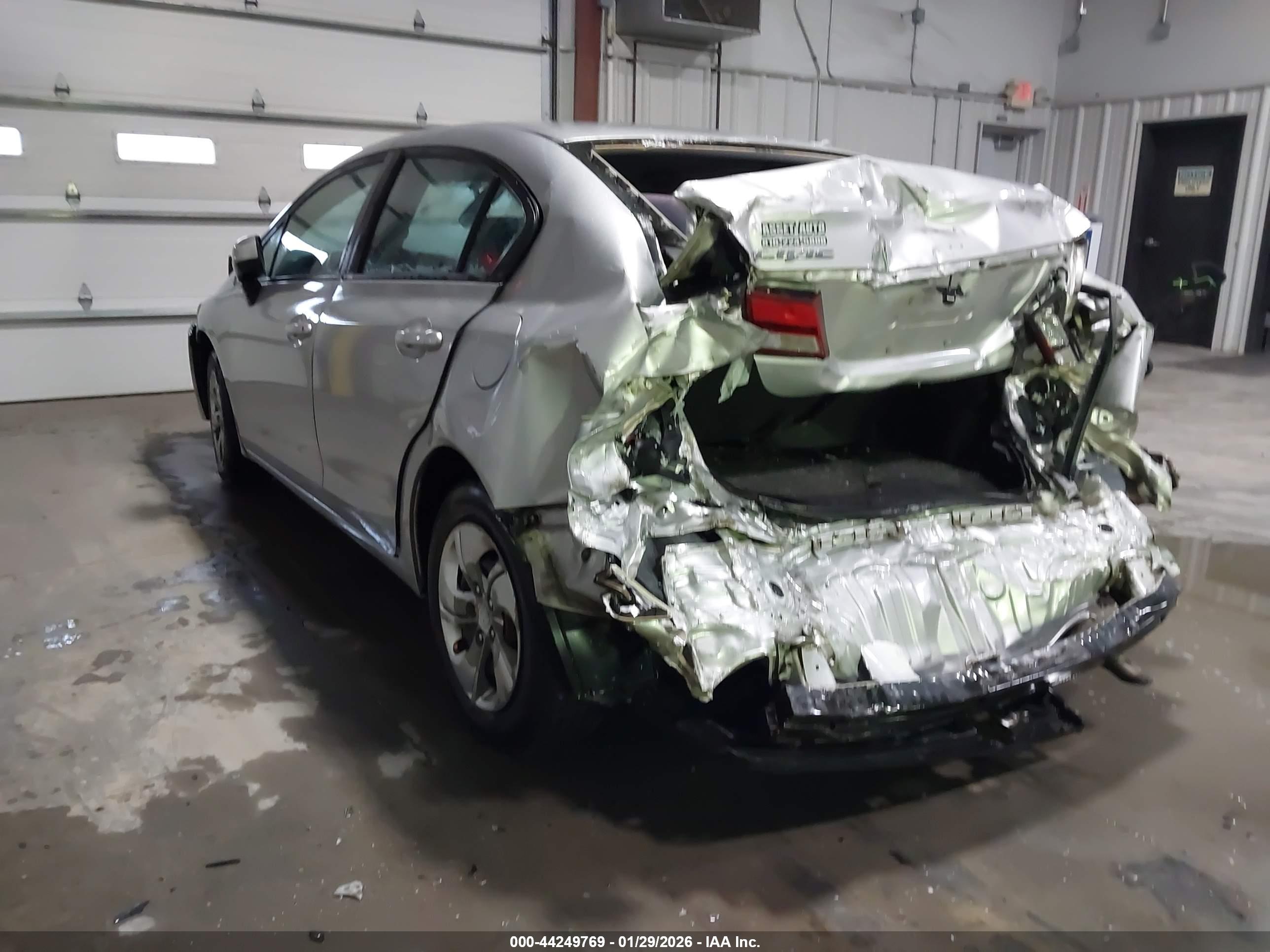 HONDA CIVIC image 3