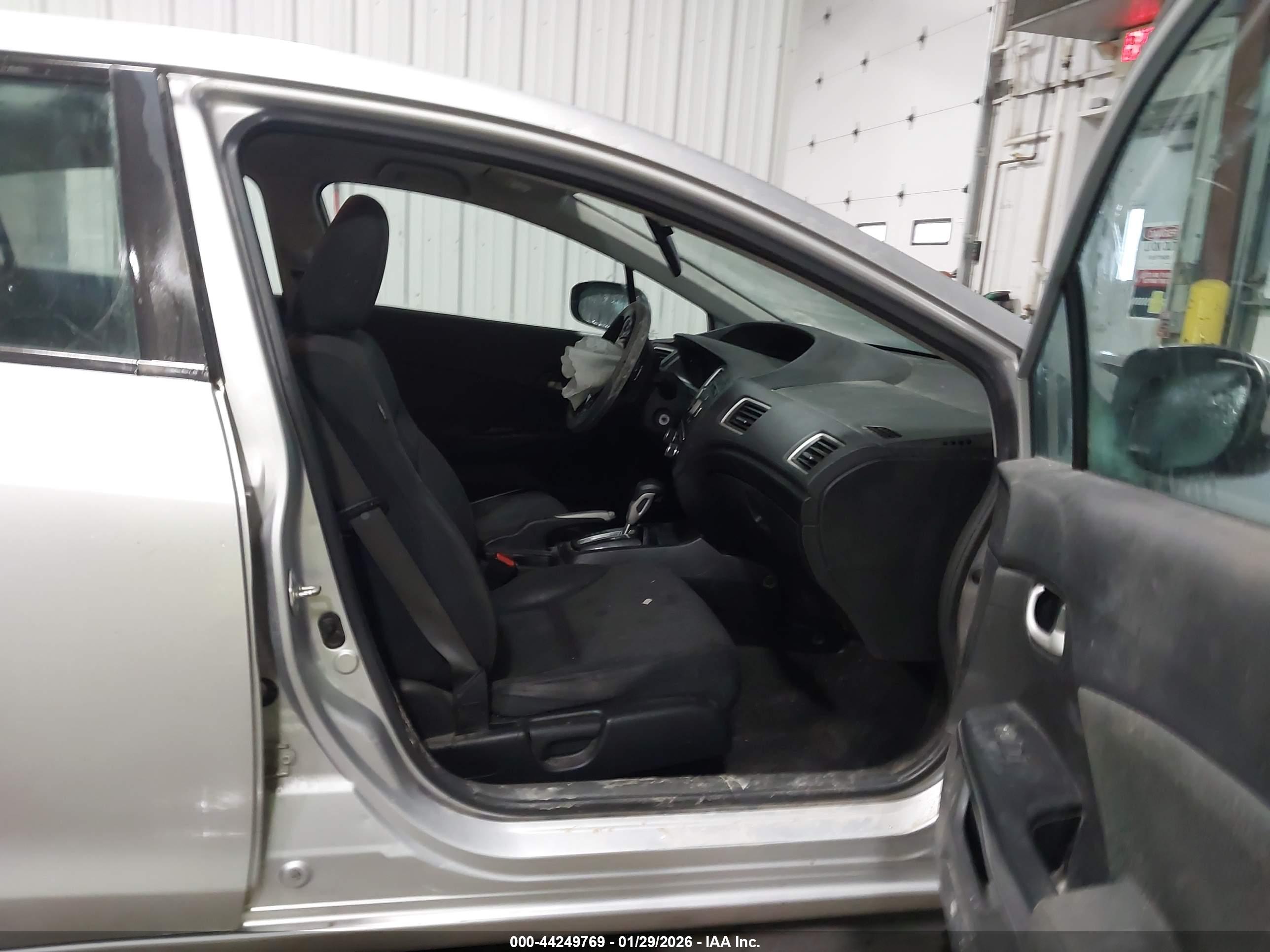HONDA CIVIC image 5