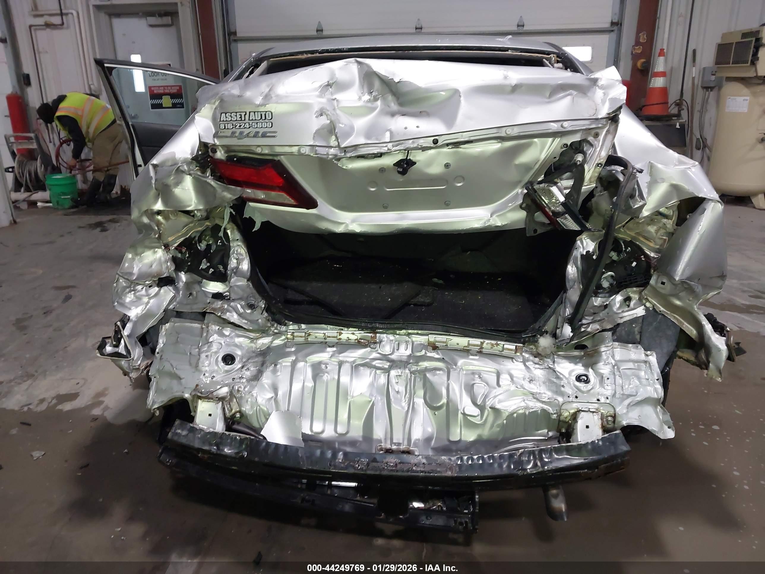 HONDA CIVIC image 6