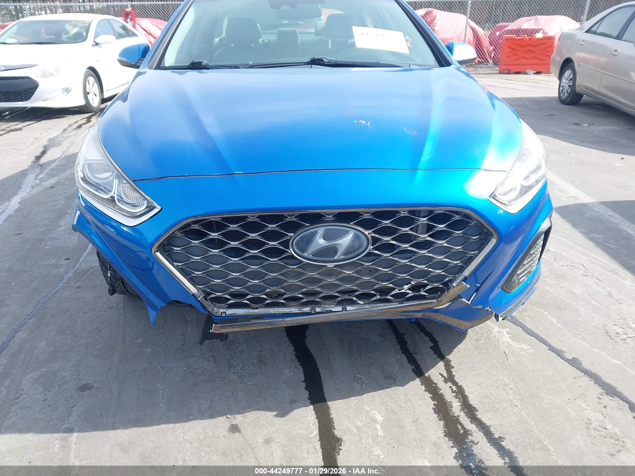 HYUNDAI SONATA image 6