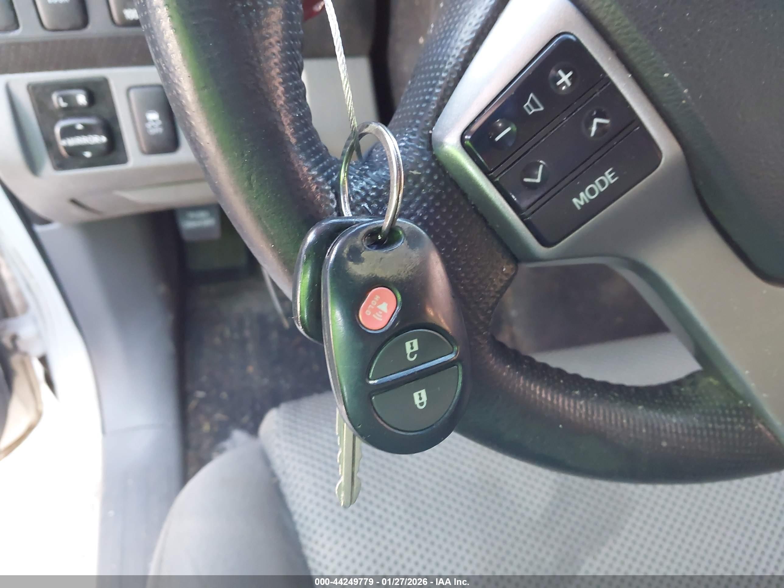 TOYOTA TACOMA image 11