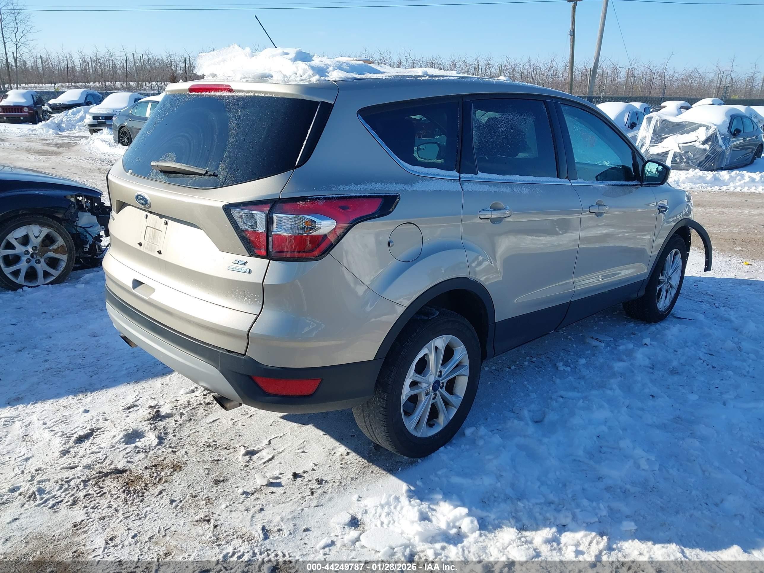 FORD ESCAPE image 4