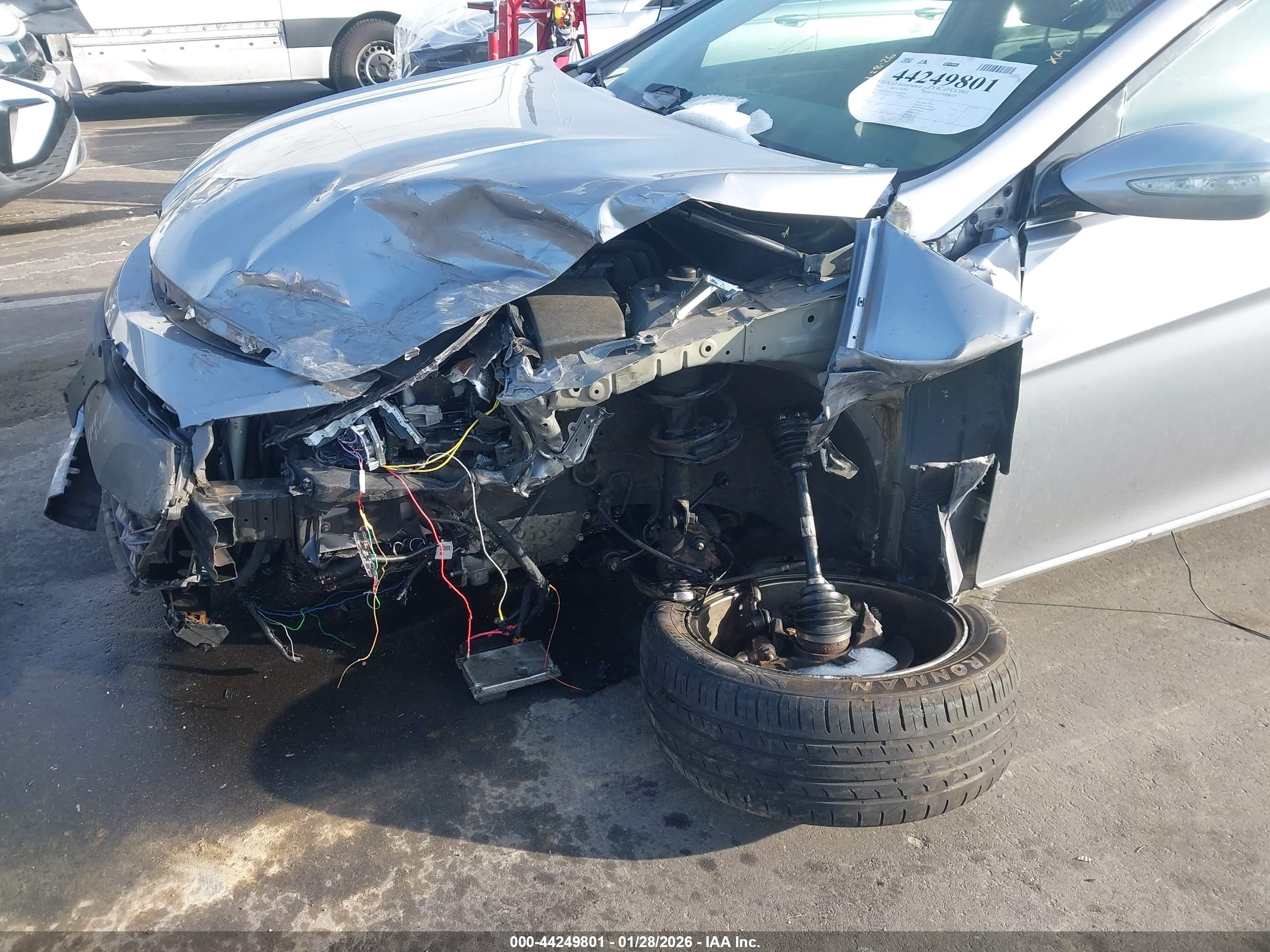 HYUNDAI SONATA image 6